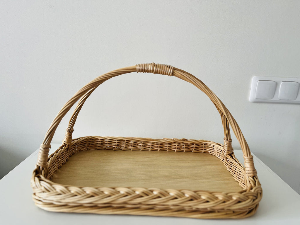 Wicker serving tray 002b
