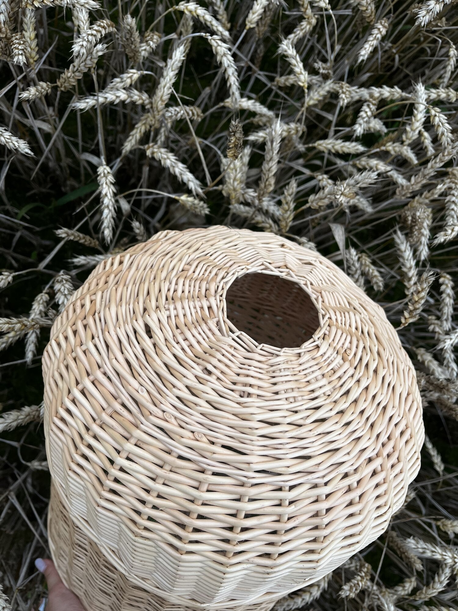 Wicker water bottle cover 008b