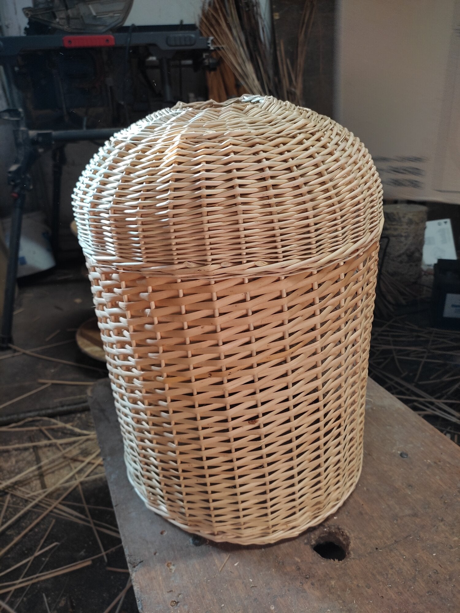 Wicker water bottle cover 008b