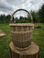 Wicker basket 010b