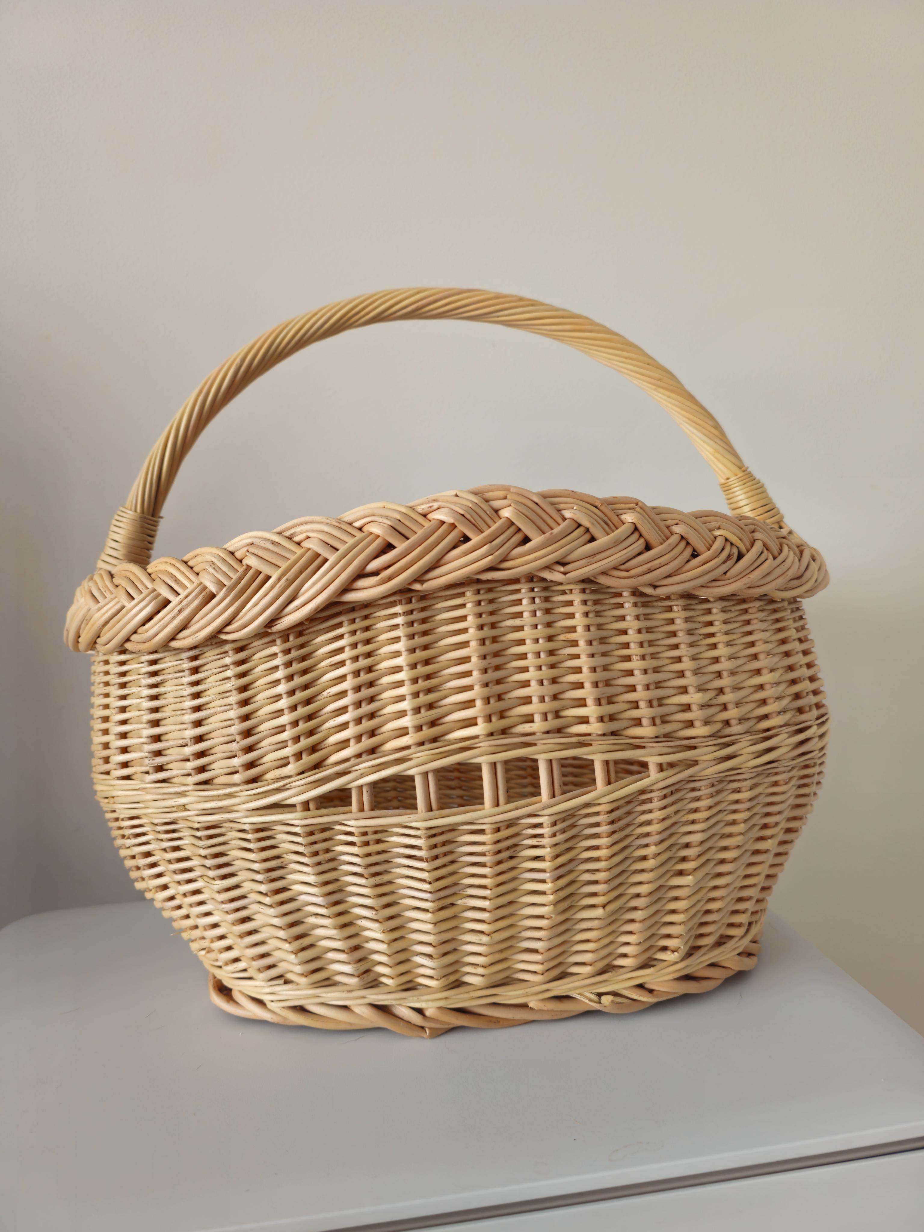 Wicker basket 042r