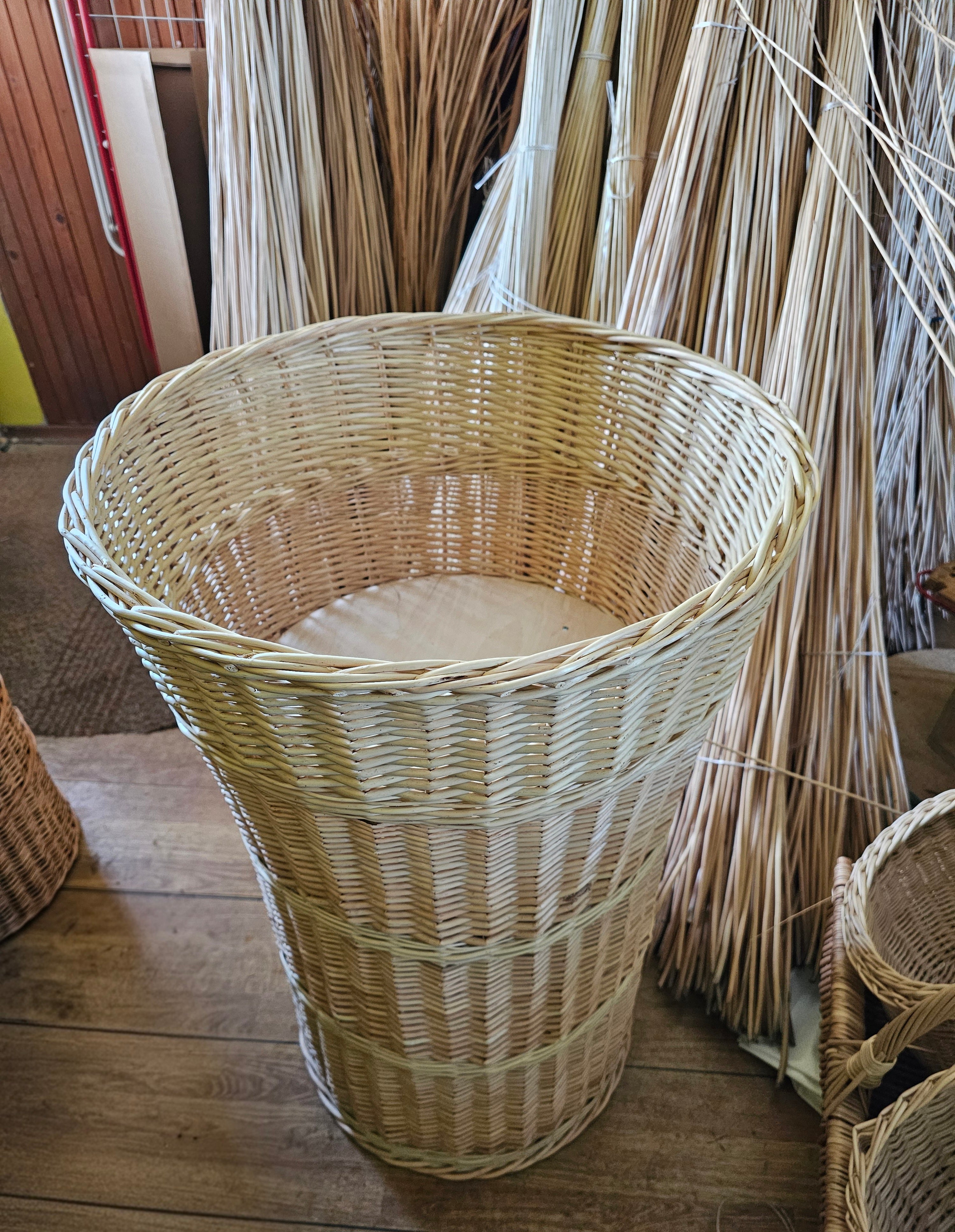 Display Basket 001r-1