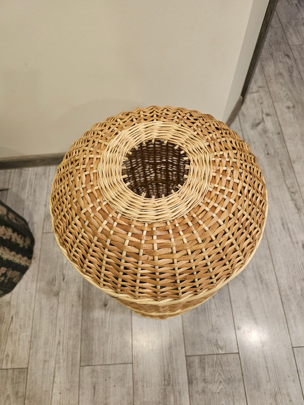 Wicker gas cylinder cover 012r