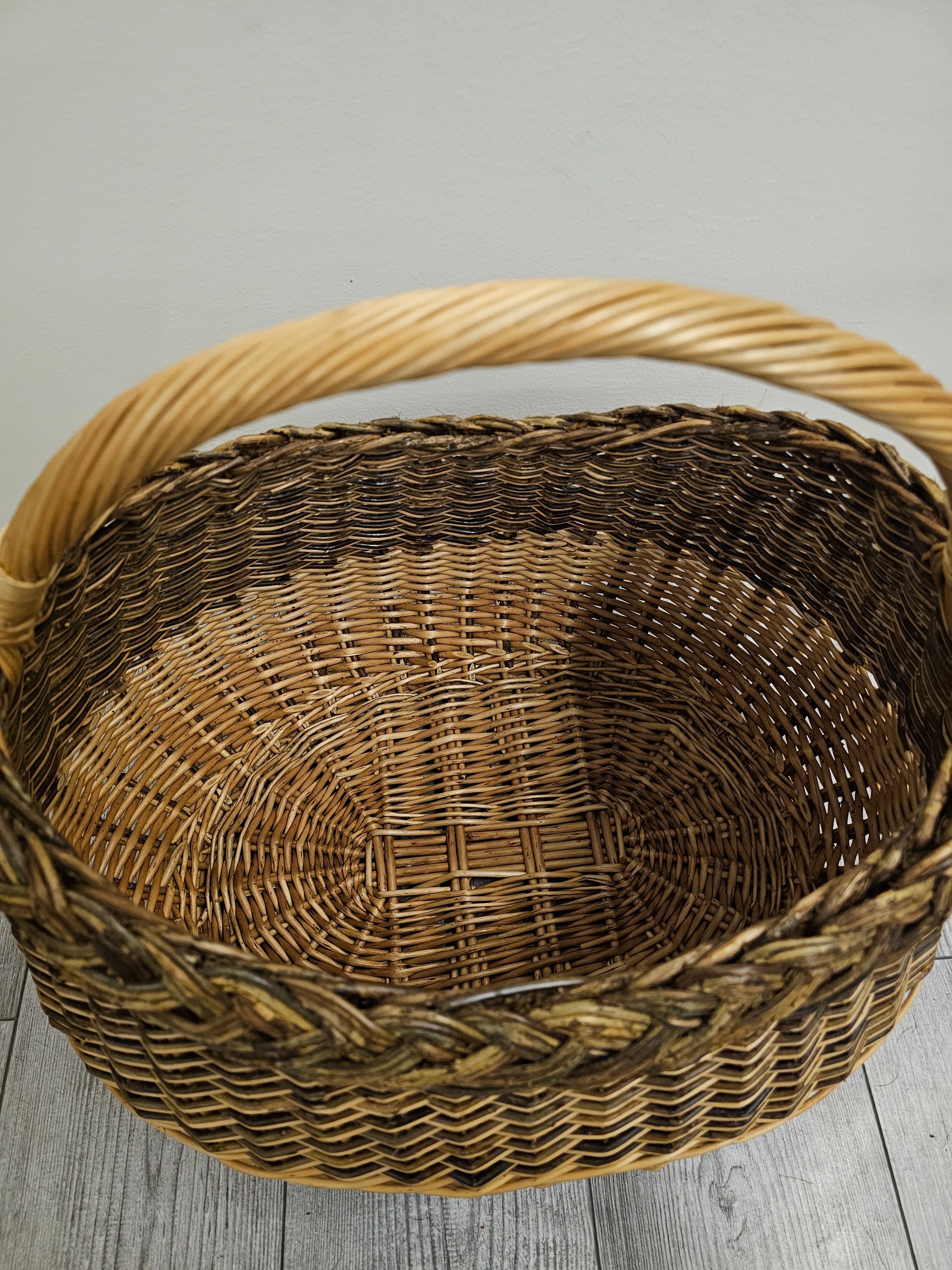 Wicker basket 015r