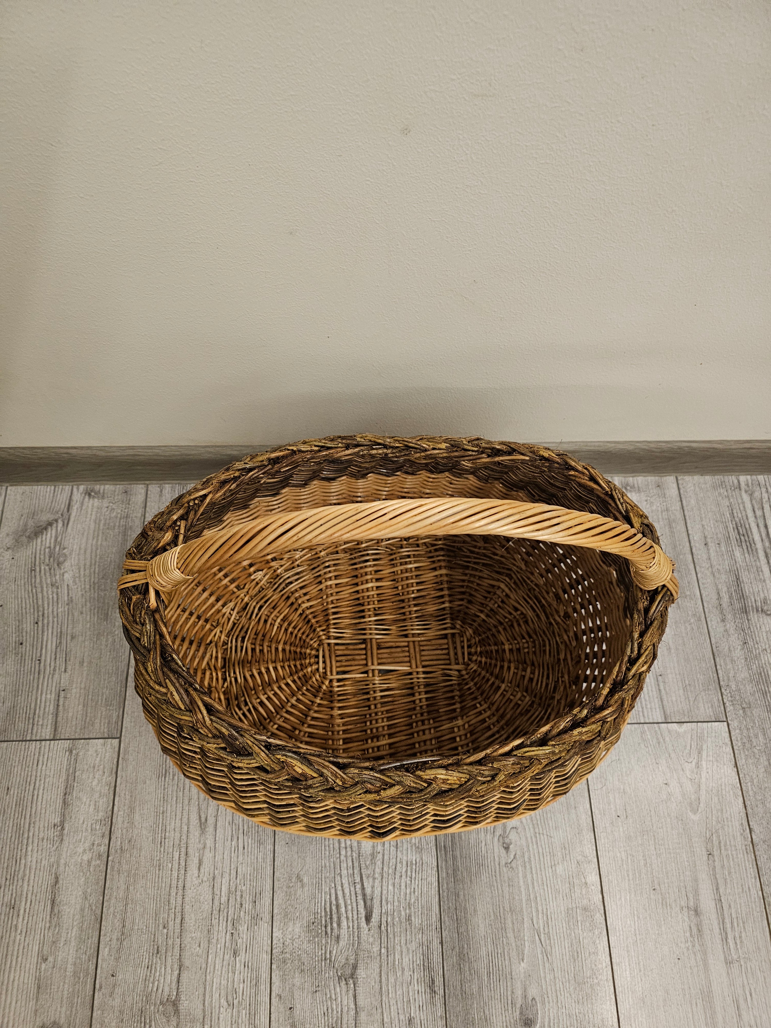 Wicker basket 015r