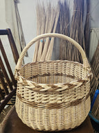 Wicker basket 046b