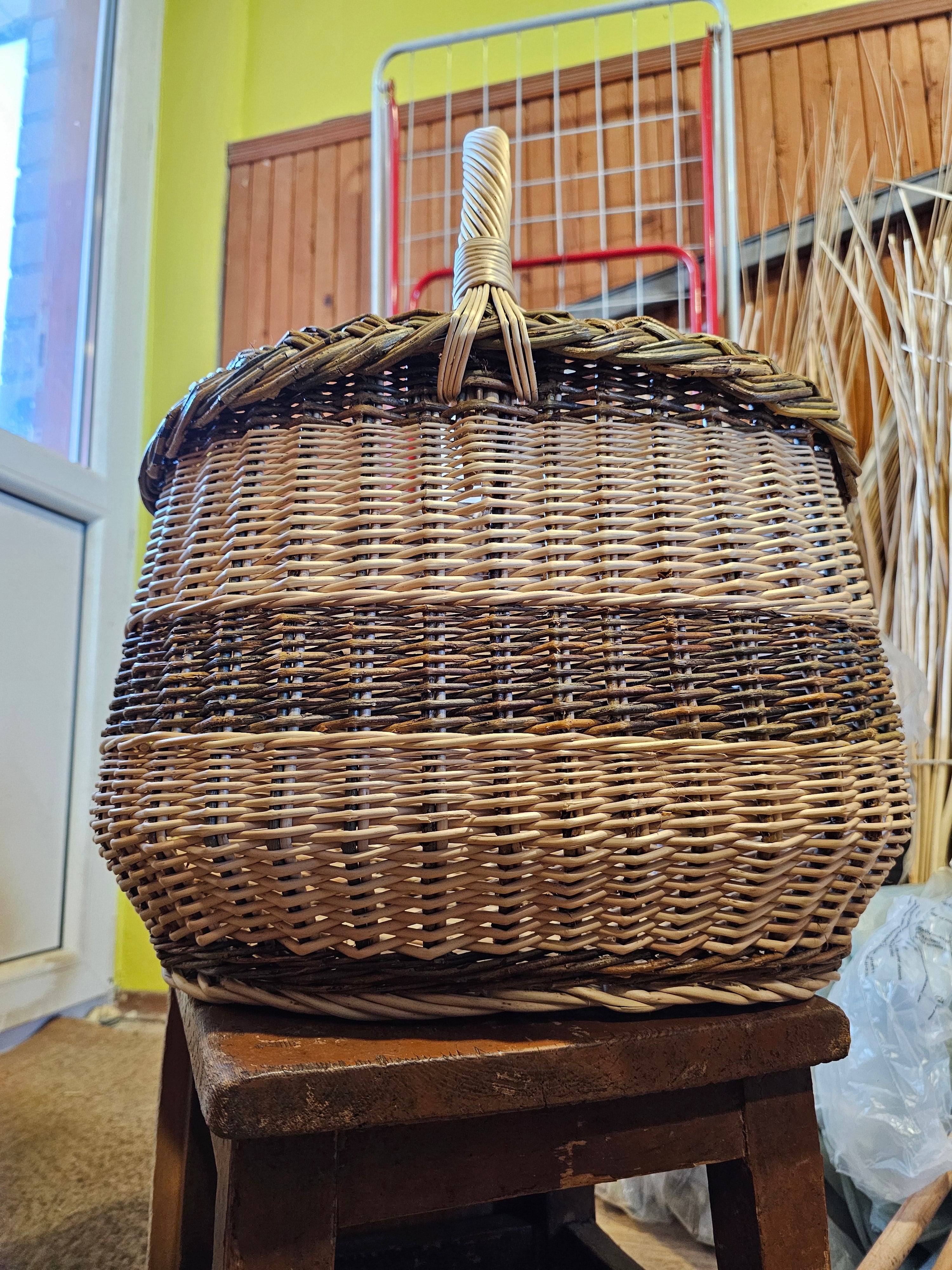 Wicker basket 044r