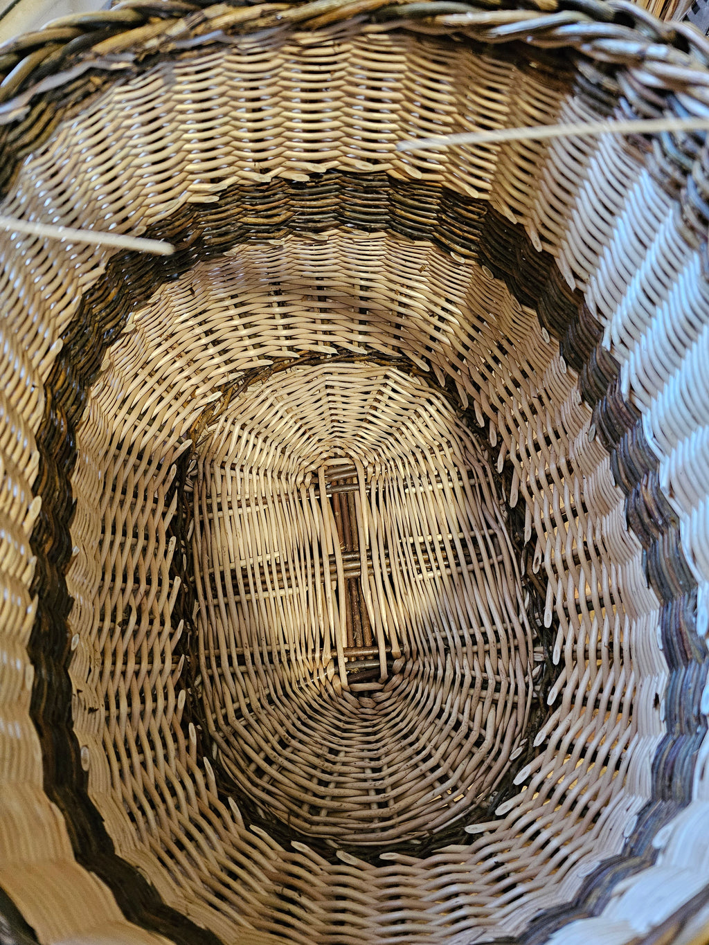 Wicker basket 044r