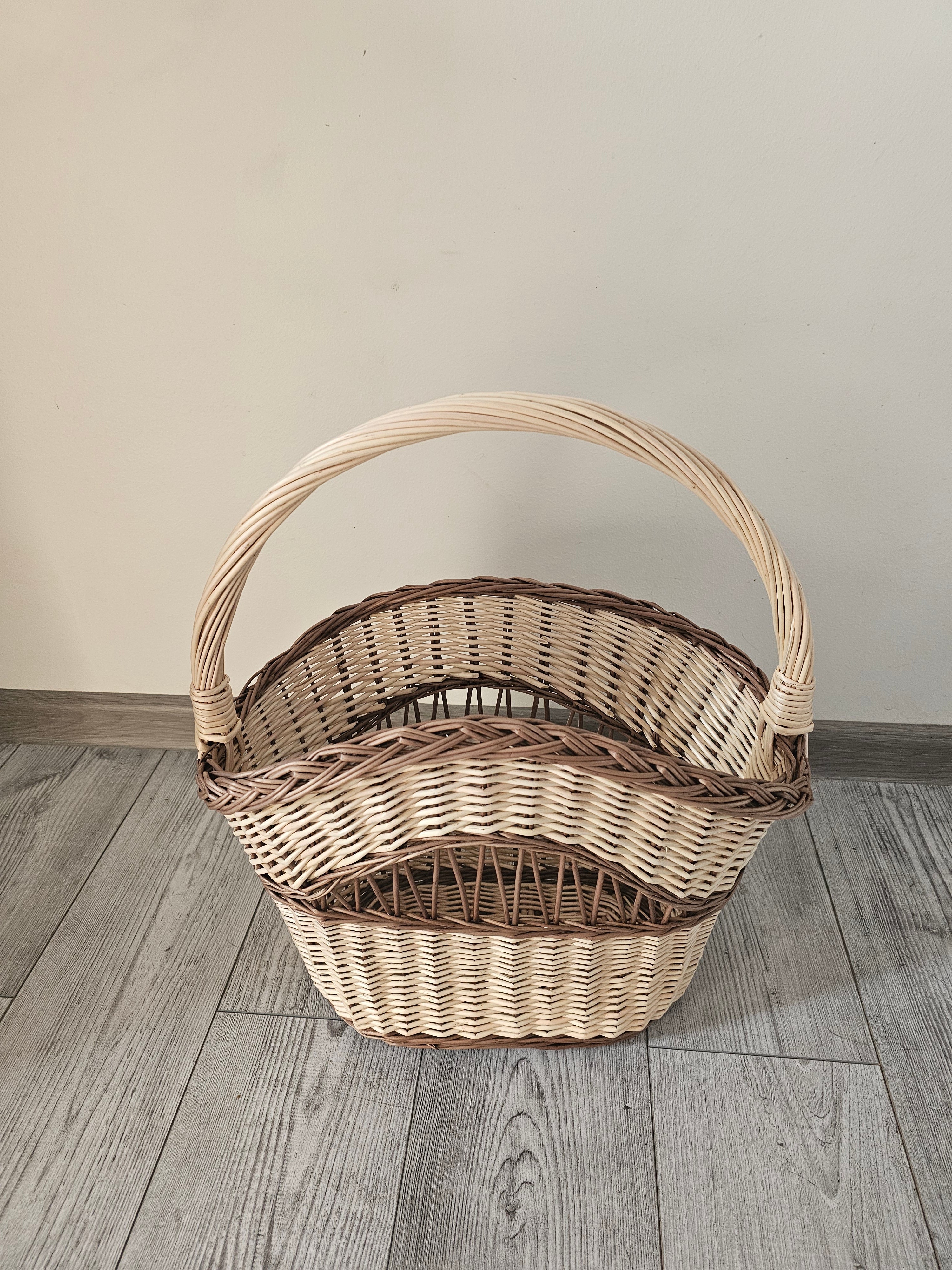 Wicker basket 003b