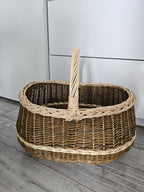 Large wicker basket 047b