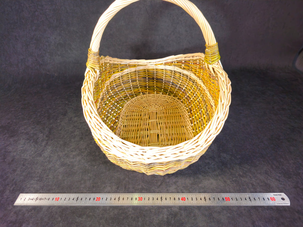 Wicker basket 036b