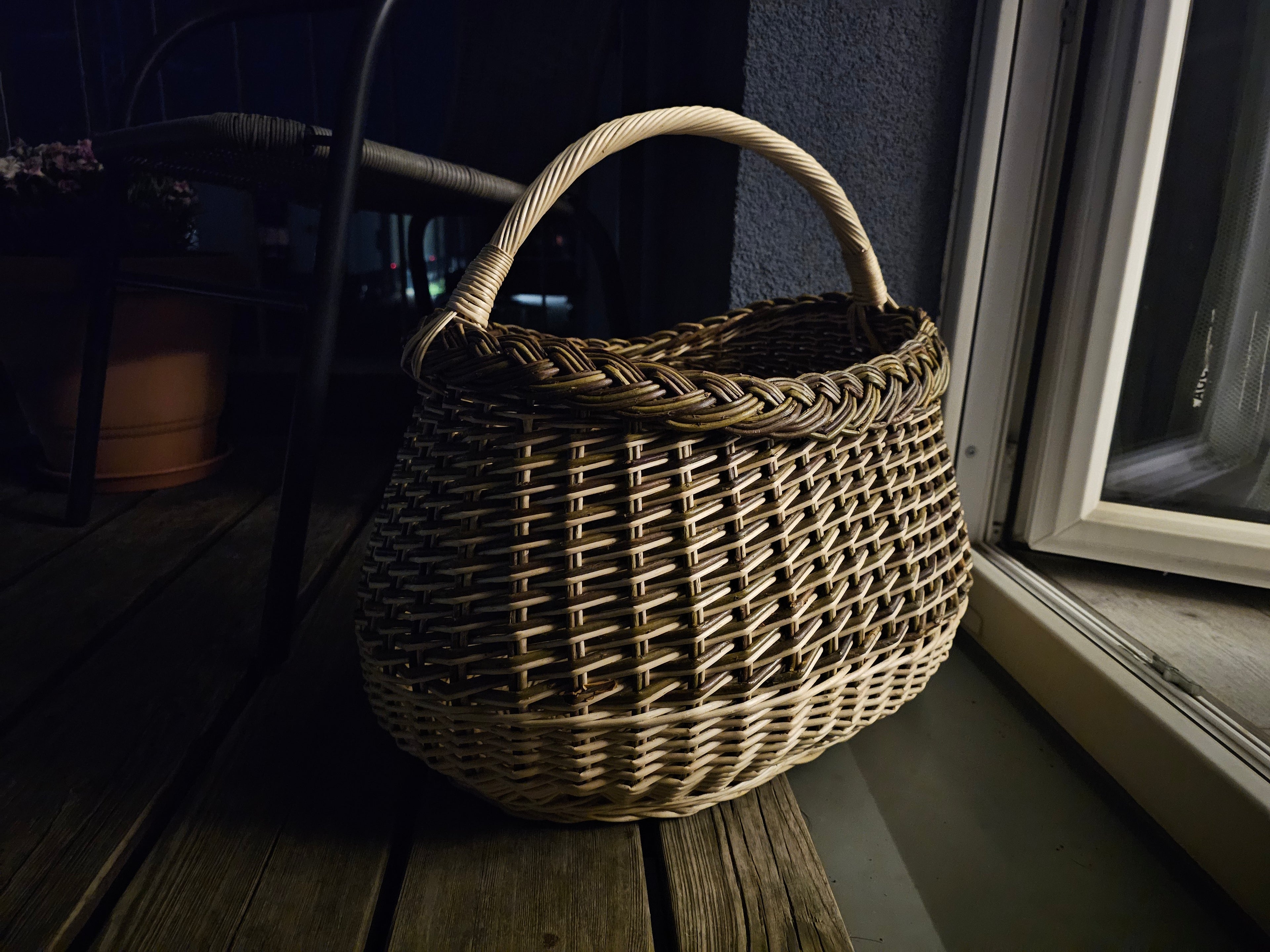 Wicker basket 015r