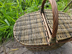 Dark picnic basket 011b