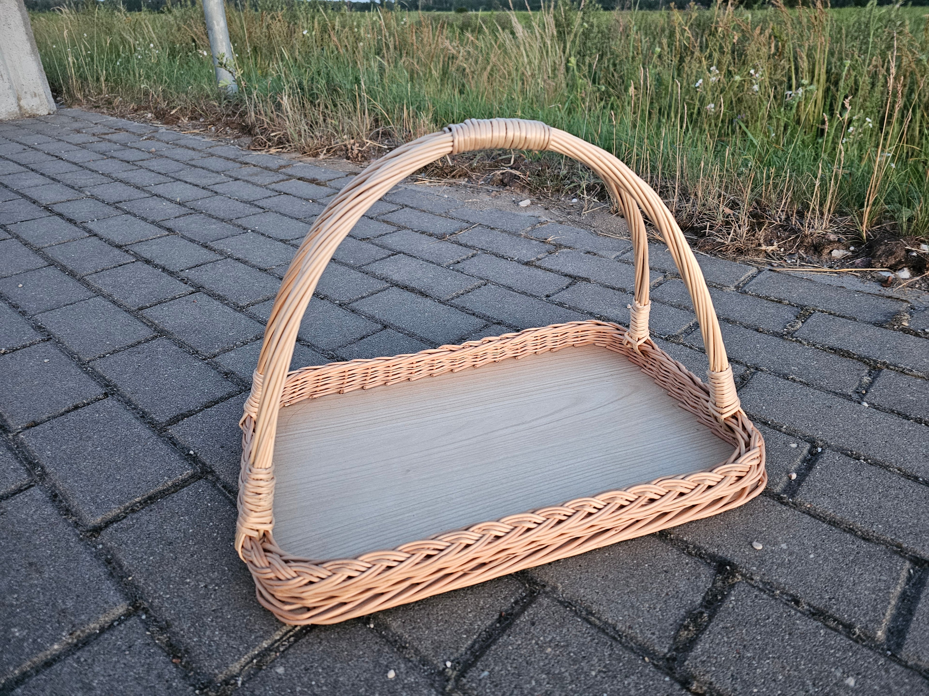 Wicker serving tray 002b