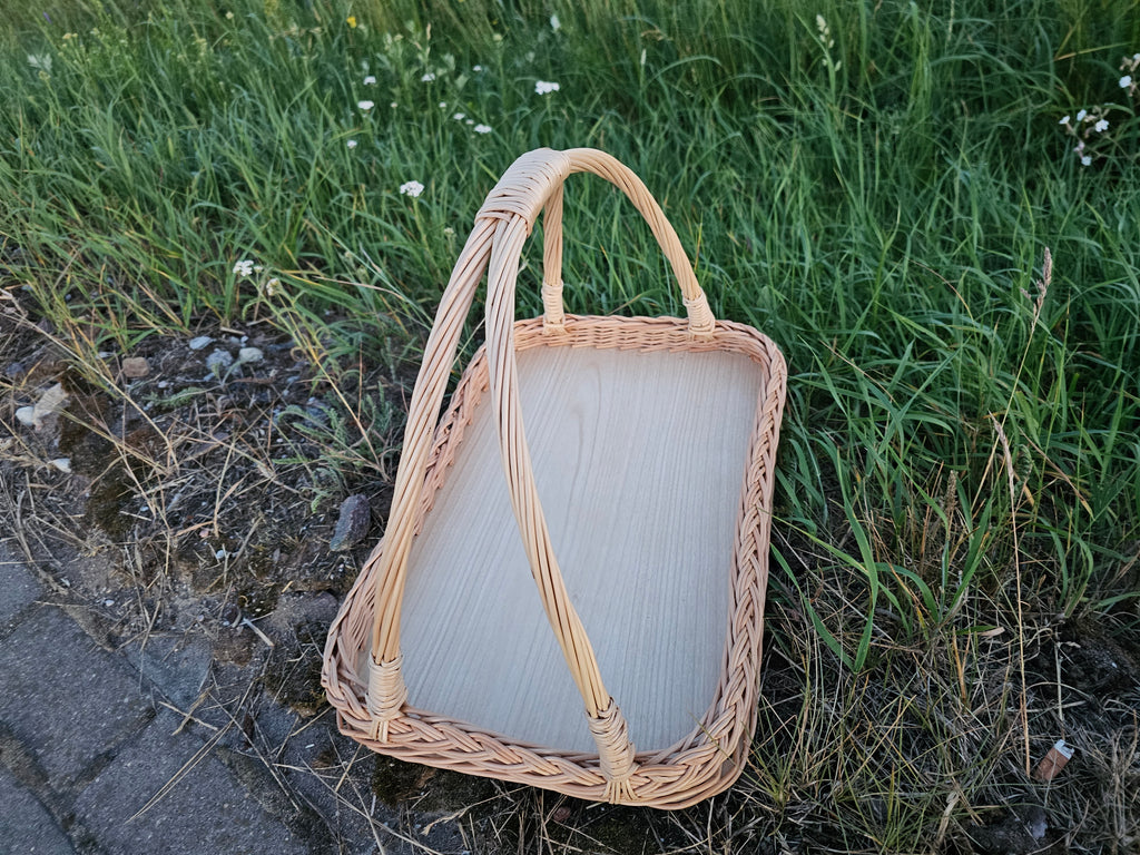 Wicker serving tray 002b