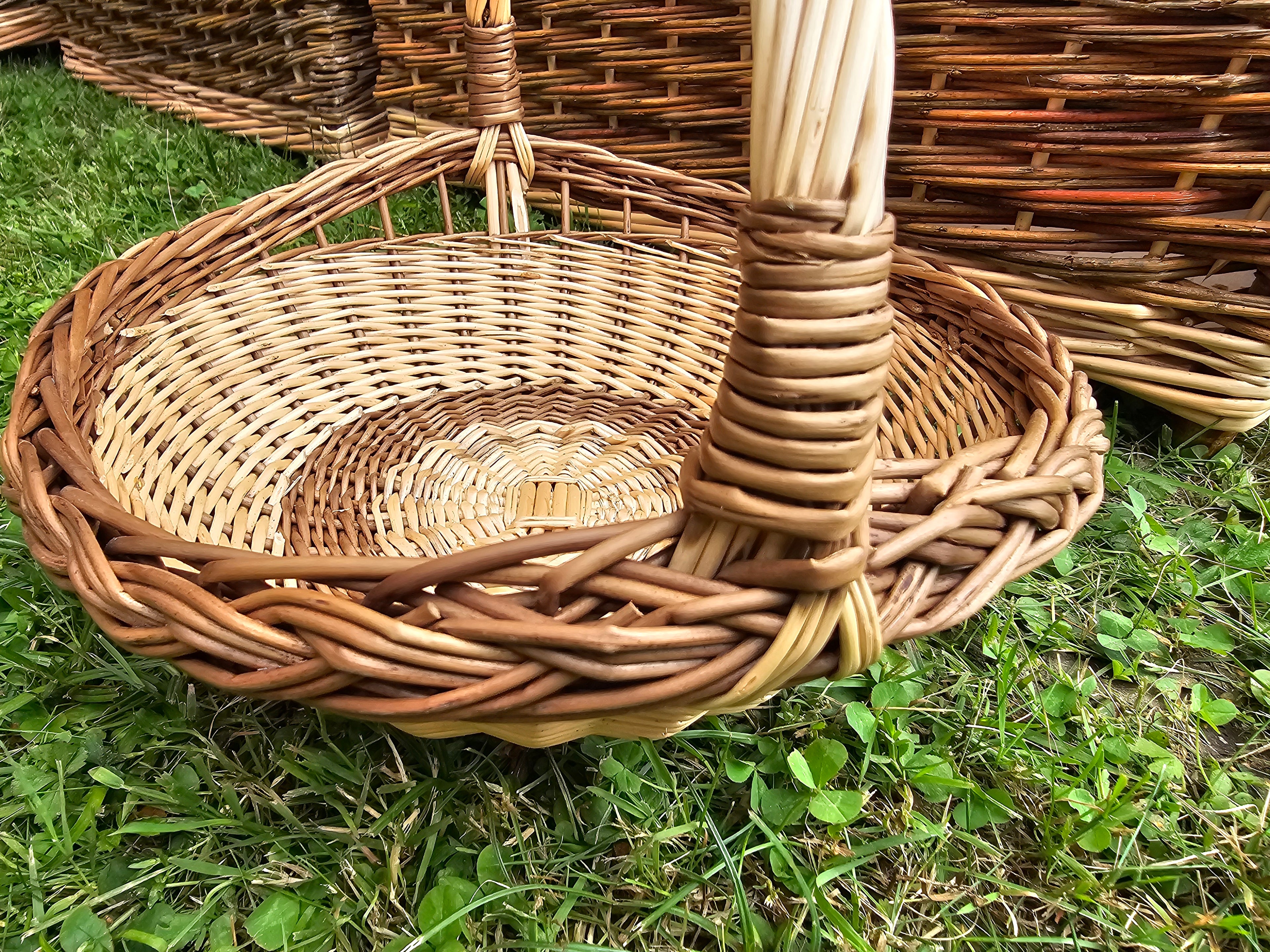 Wicker tray 024b