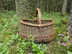 Large wicker basket 047b