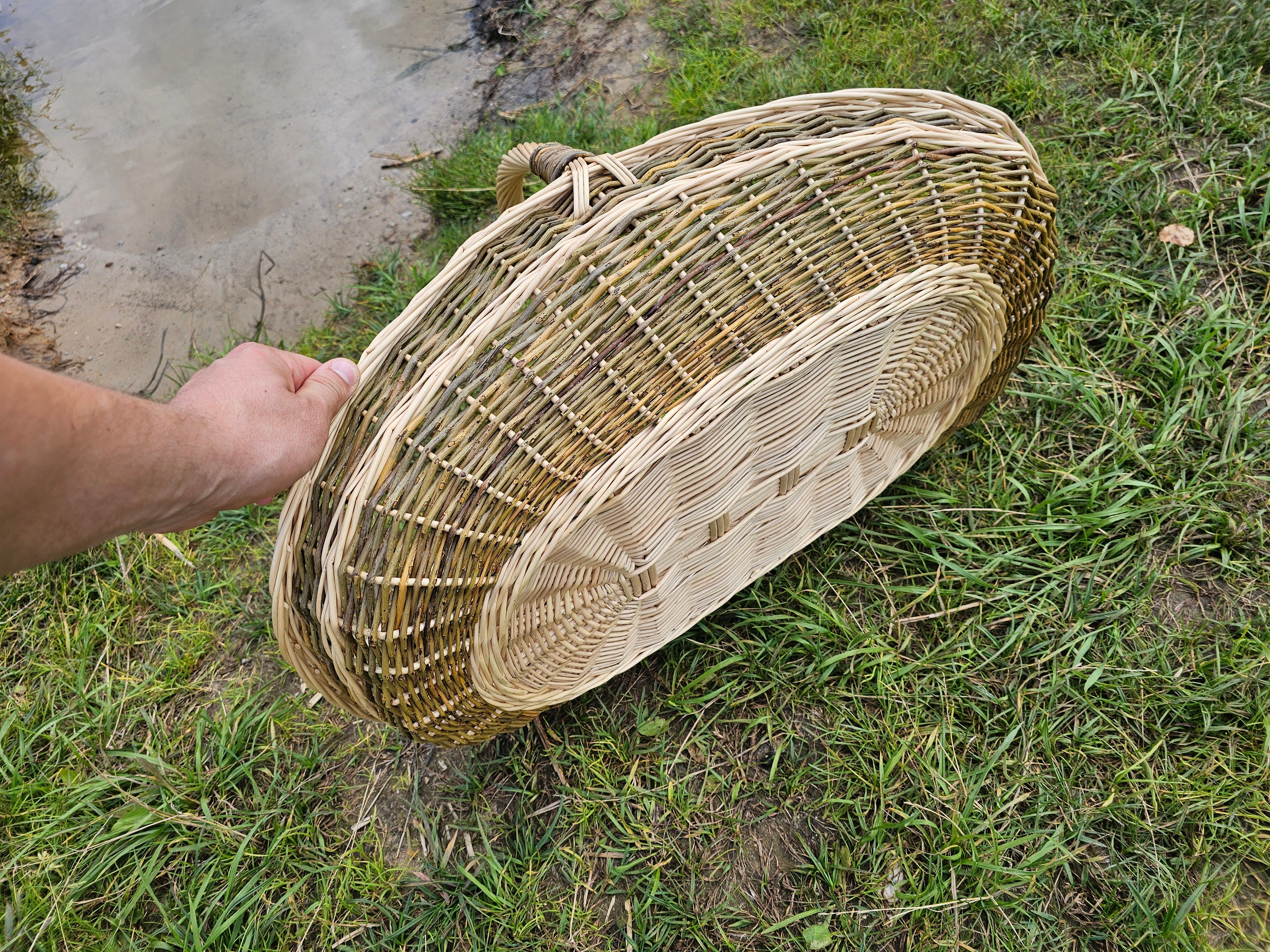 Large wicker basket 027b-1