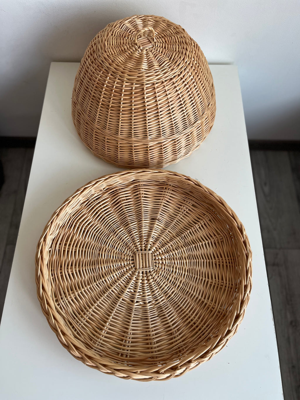 Wicker food cover 007b