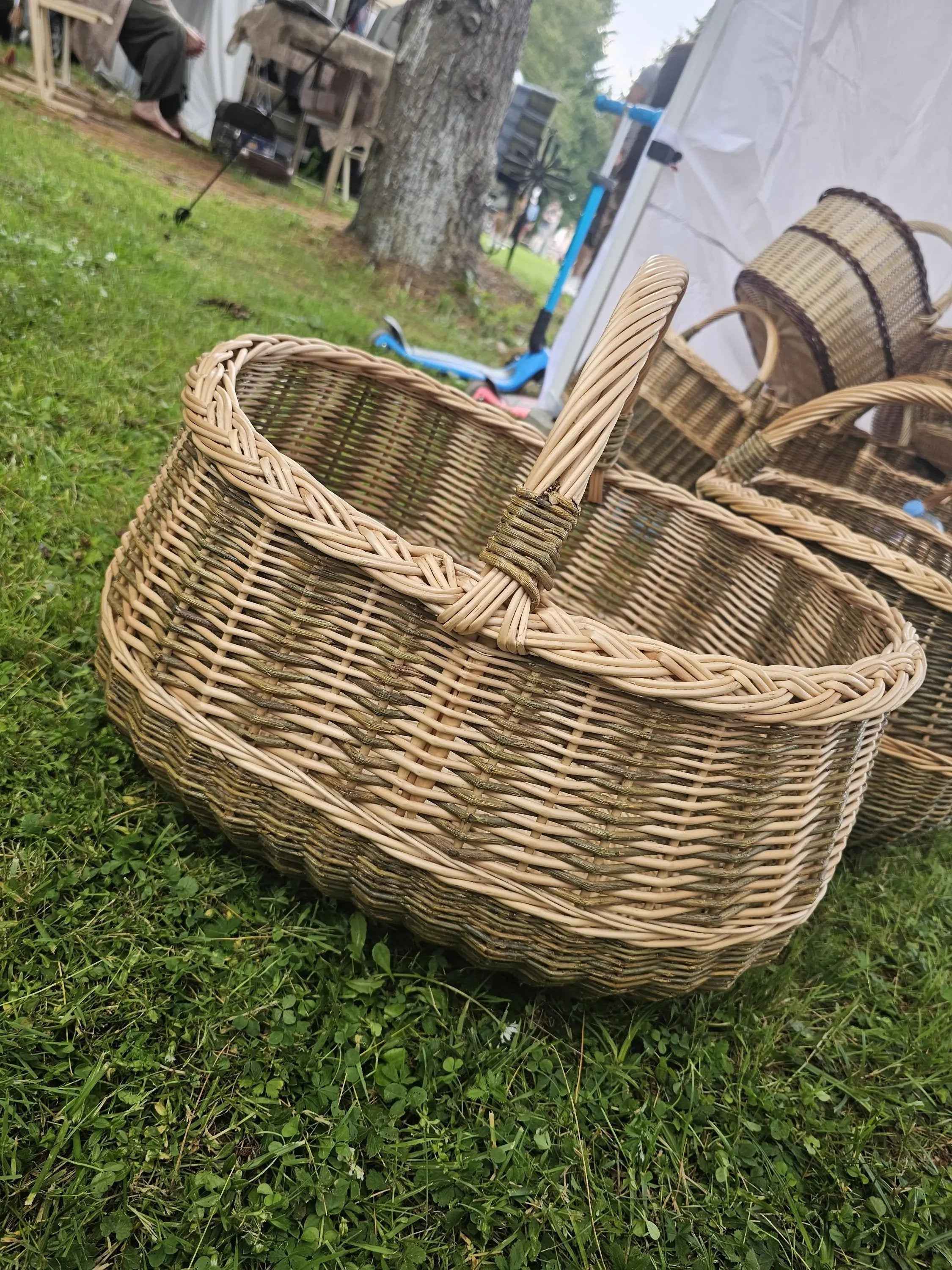 Large wicker basket 047b - NaturelyWoven wicker - handmade