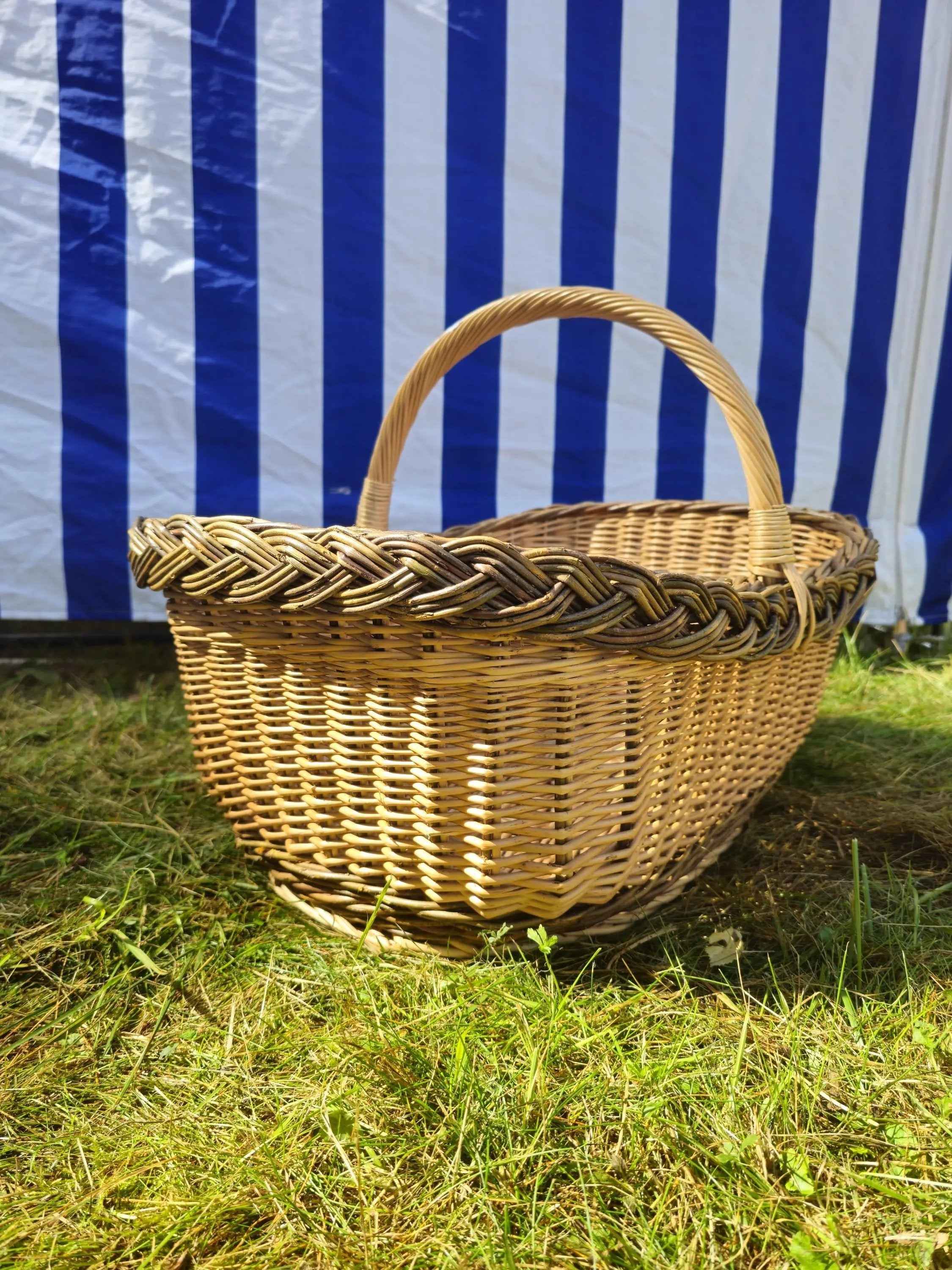 Wicker basket 014r - NaturelyWoven wicker - handmade