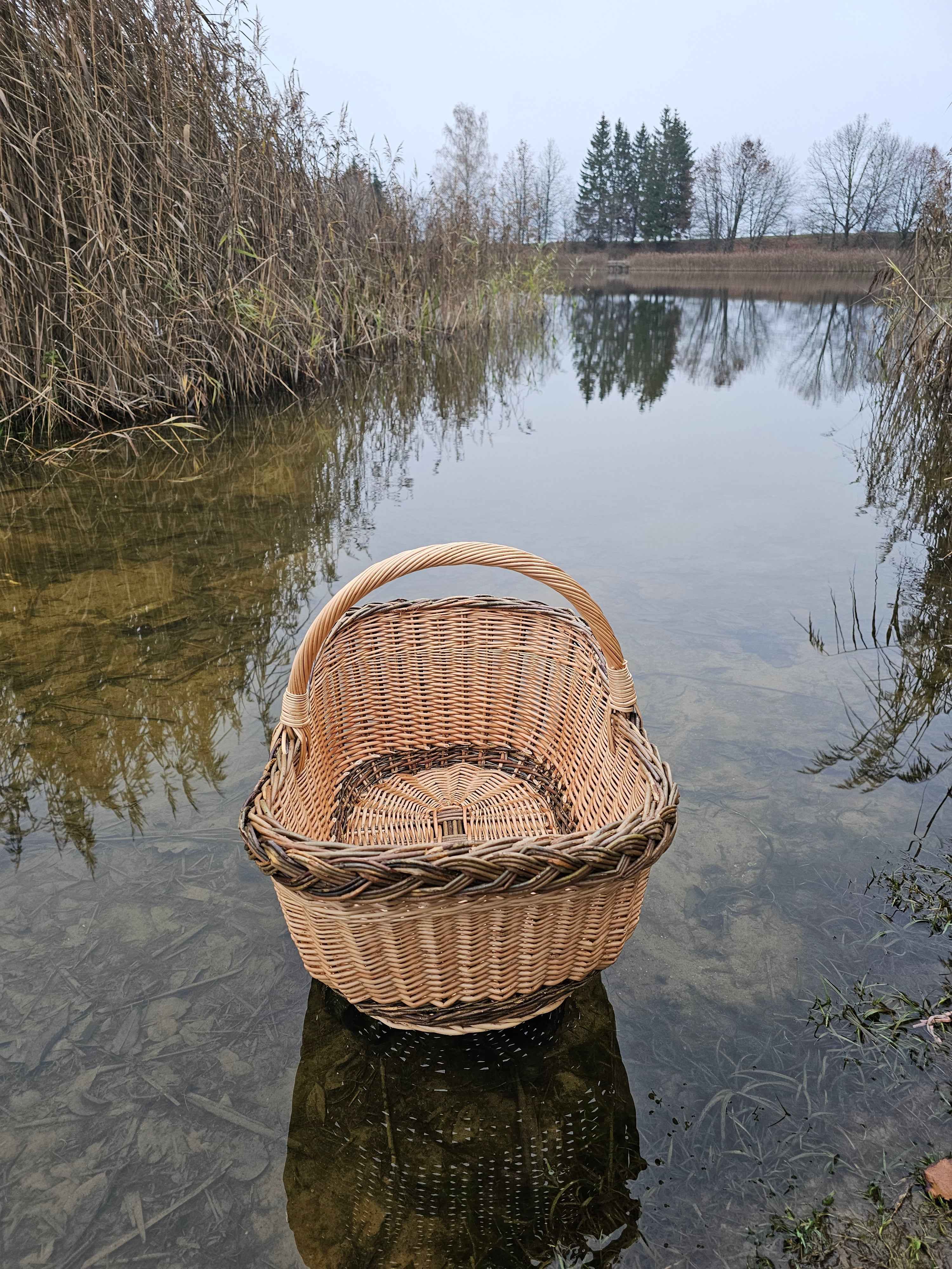 Wicker basket 014r - NaturelyWoven wicker - handmade
