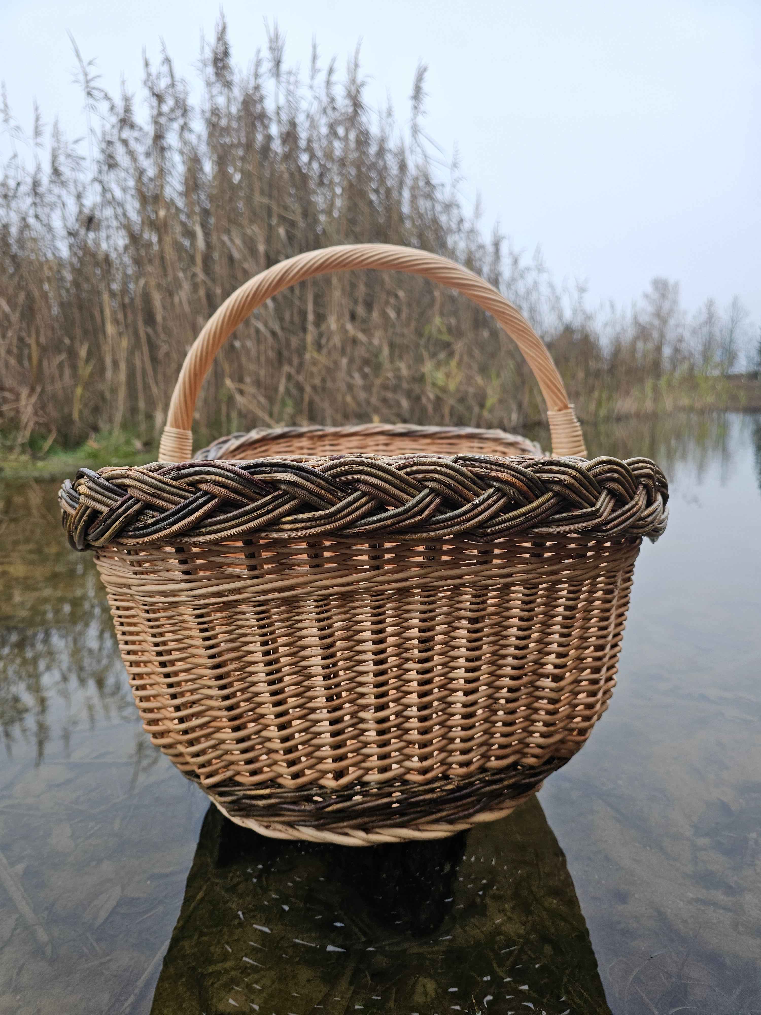 Wicker basket 014r - NaturelyWoven wicker - handmade