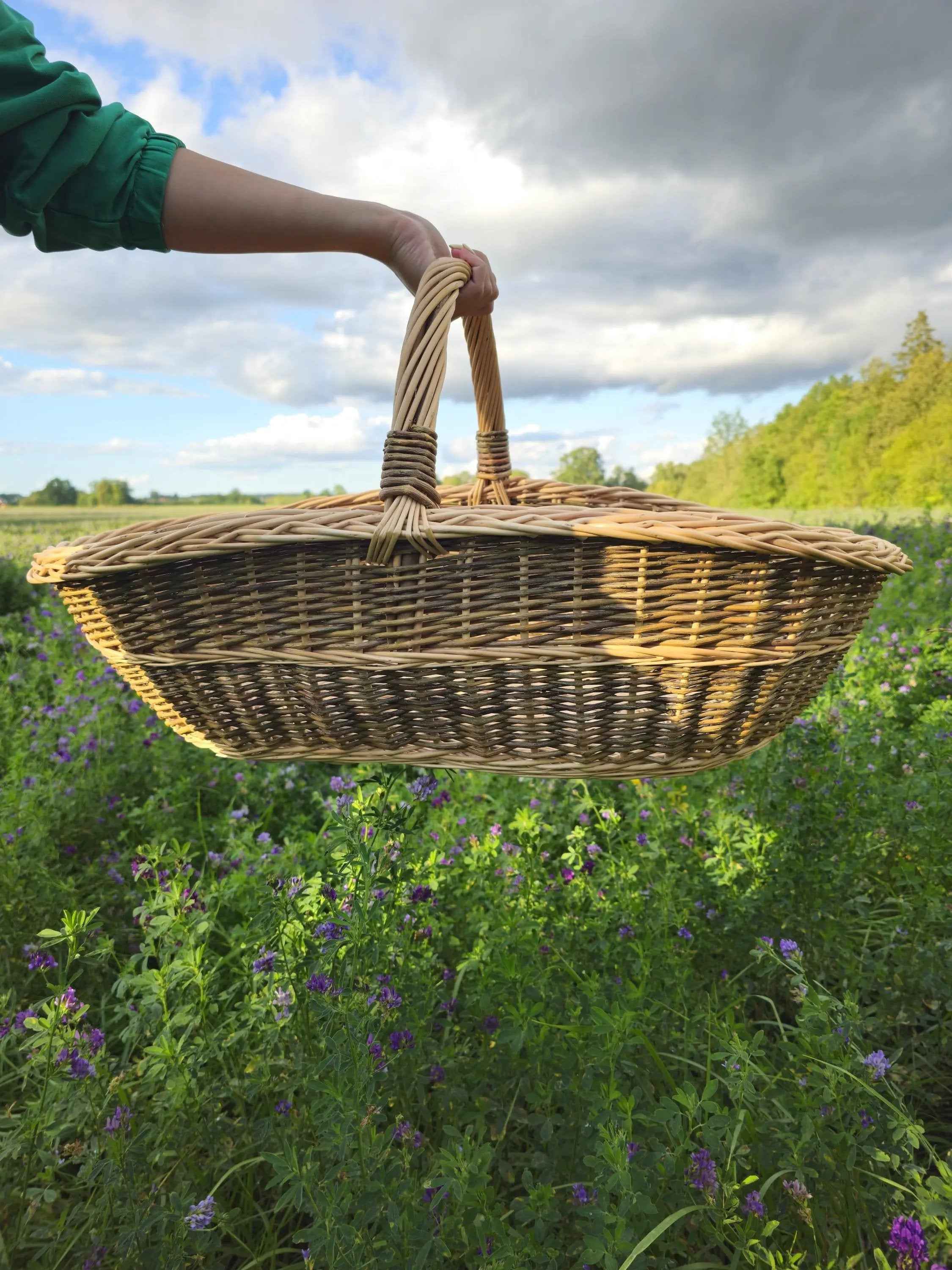Large wicker basket 004b - NaturelyWoven wicker - handmade