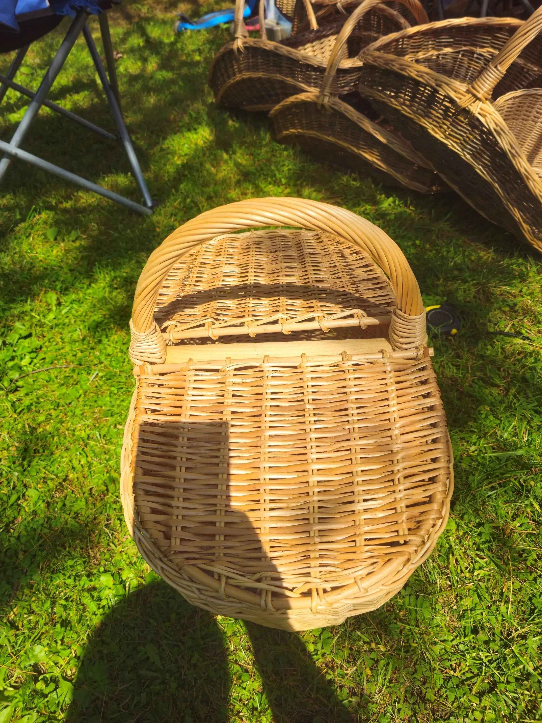 Wicker picnic basket 048b - NaturelyWoven wicker - handmade