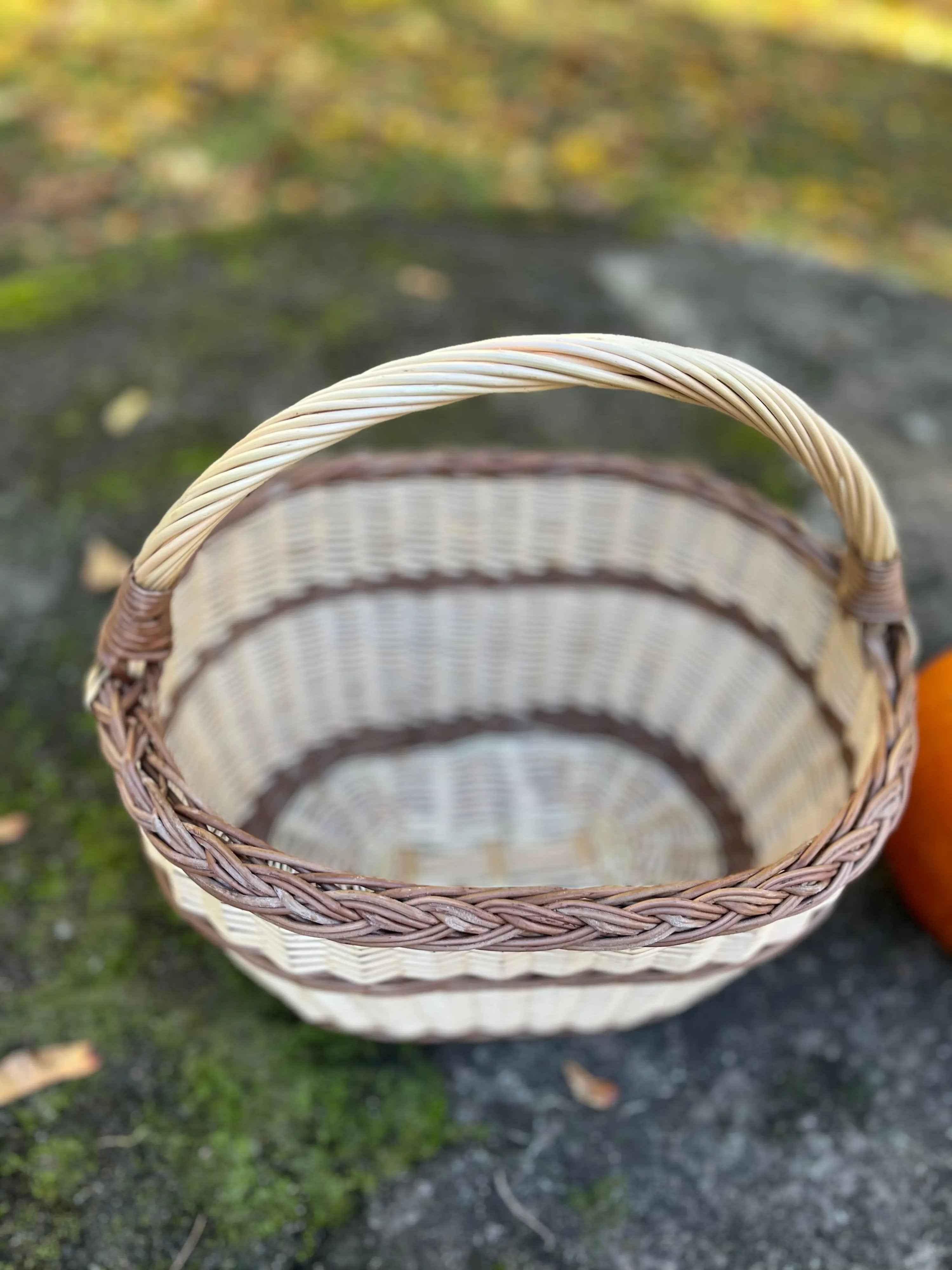 Wicker basket 026b - NaturelyWoven wicker - handmade