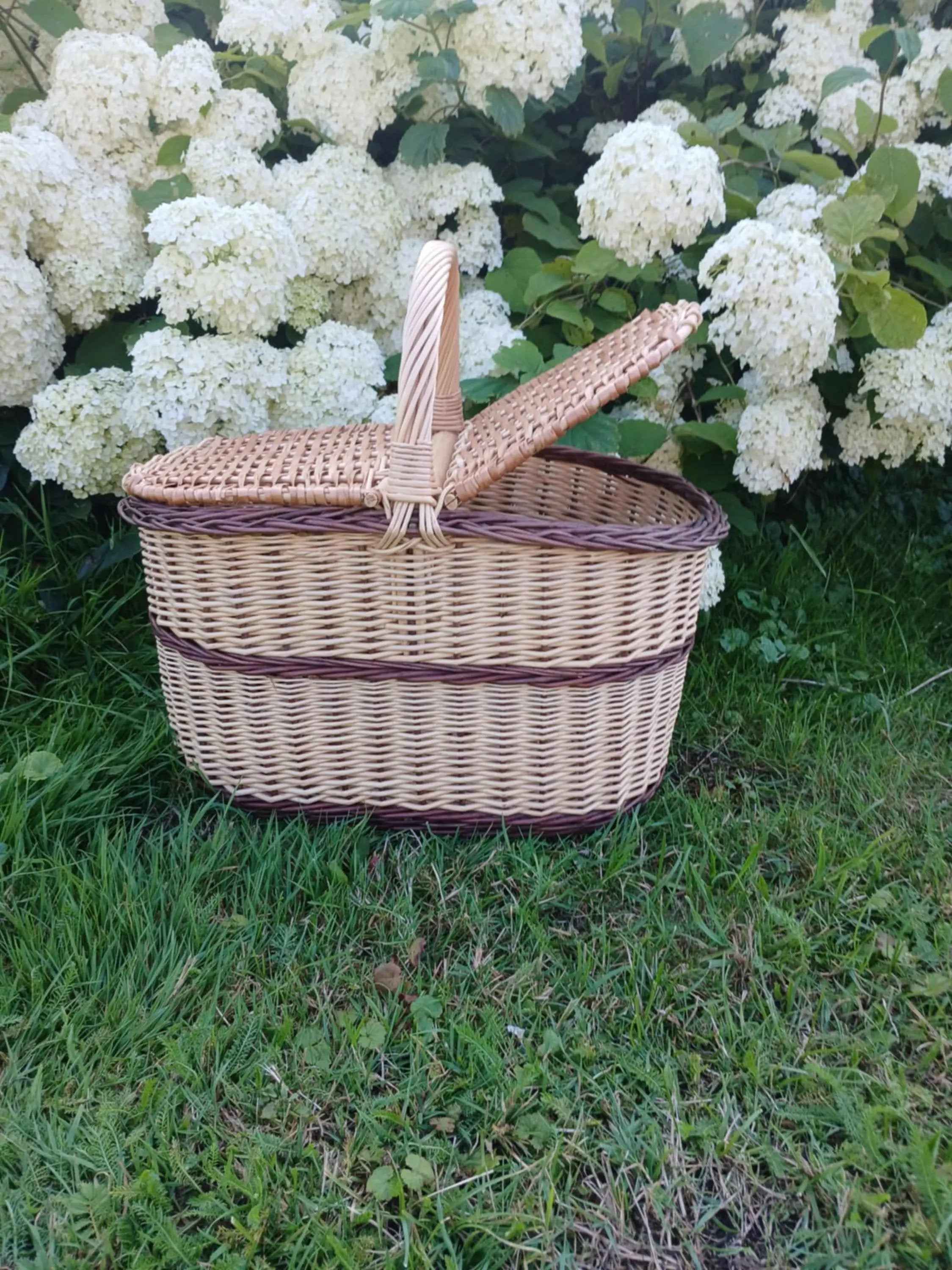 Picnic basket 011b - NaturelyWoven wicker - handmade