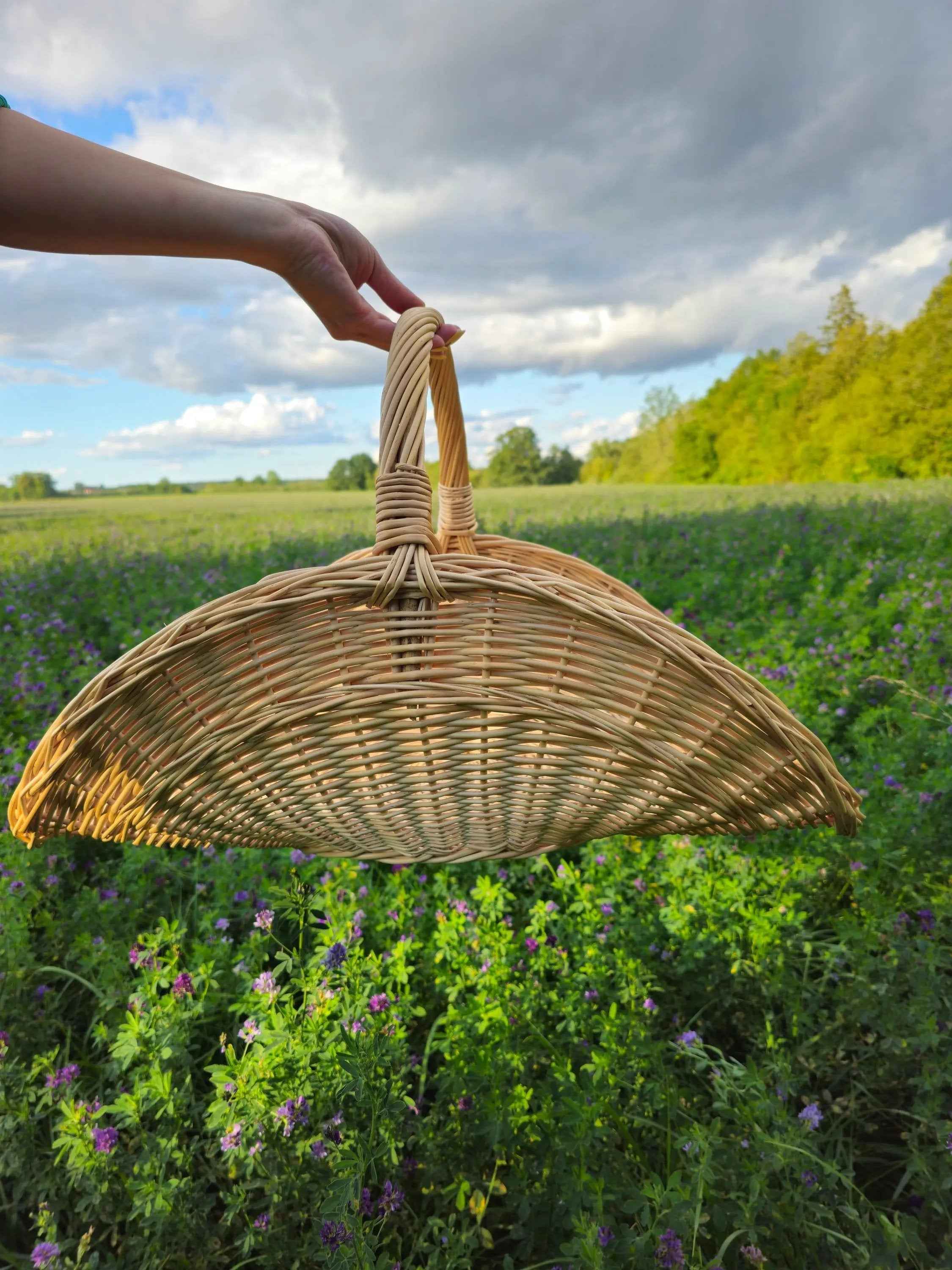Wicker flower basket 031b - NaturelyWoven wicker - handmade