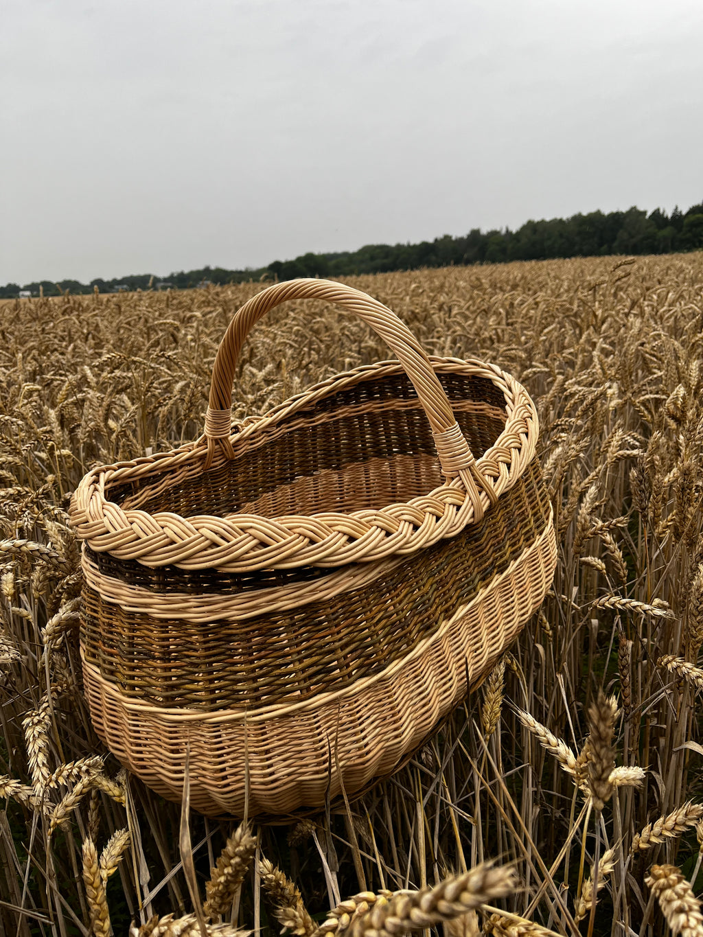 Wicker basket 030r