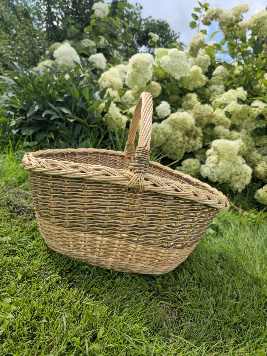 Wicker basket 045b - NaturelyWoven wicker - handmade