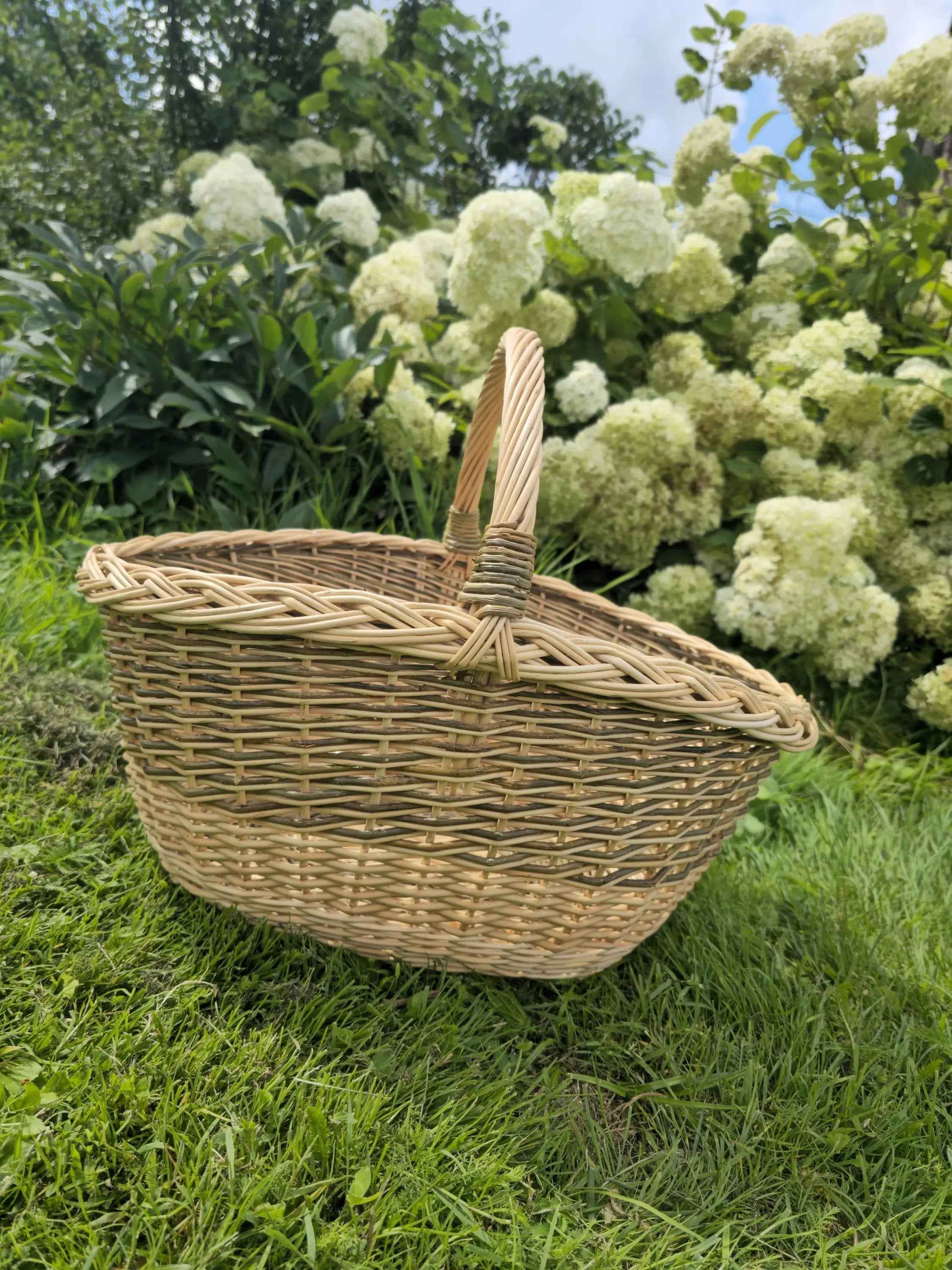 Wicker basket 045b - NaturelyWoven wicker - handmade