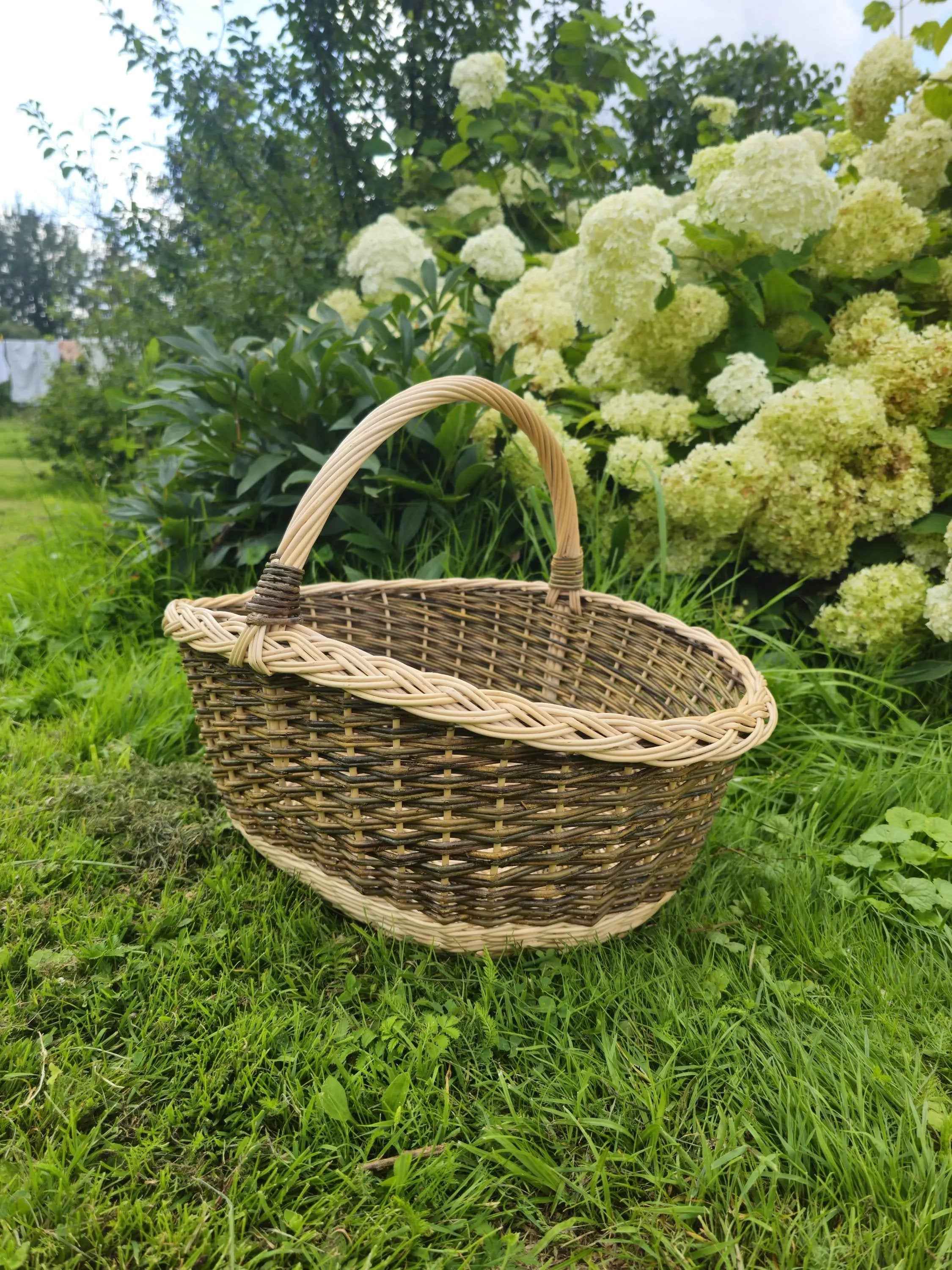 Wicker basket 045b - NaturelyWoven wicker - handmade