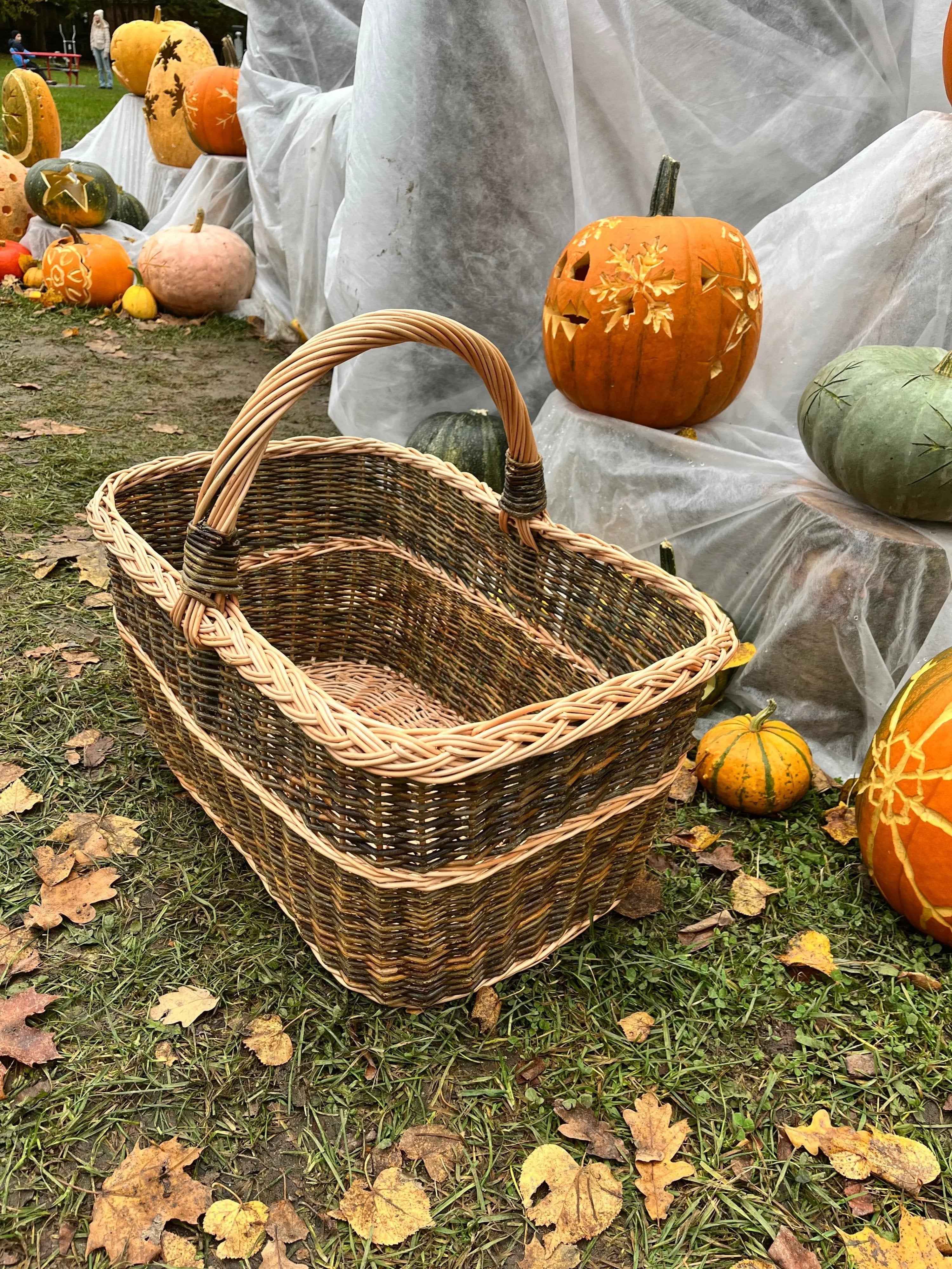 Large willow basket 052b - NaturelyWoven wicker - handmade
