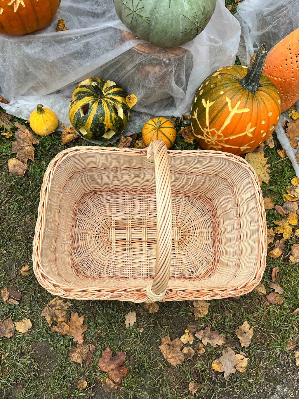 Large willow basket 052b - NaturelyWoven wicker - handmade