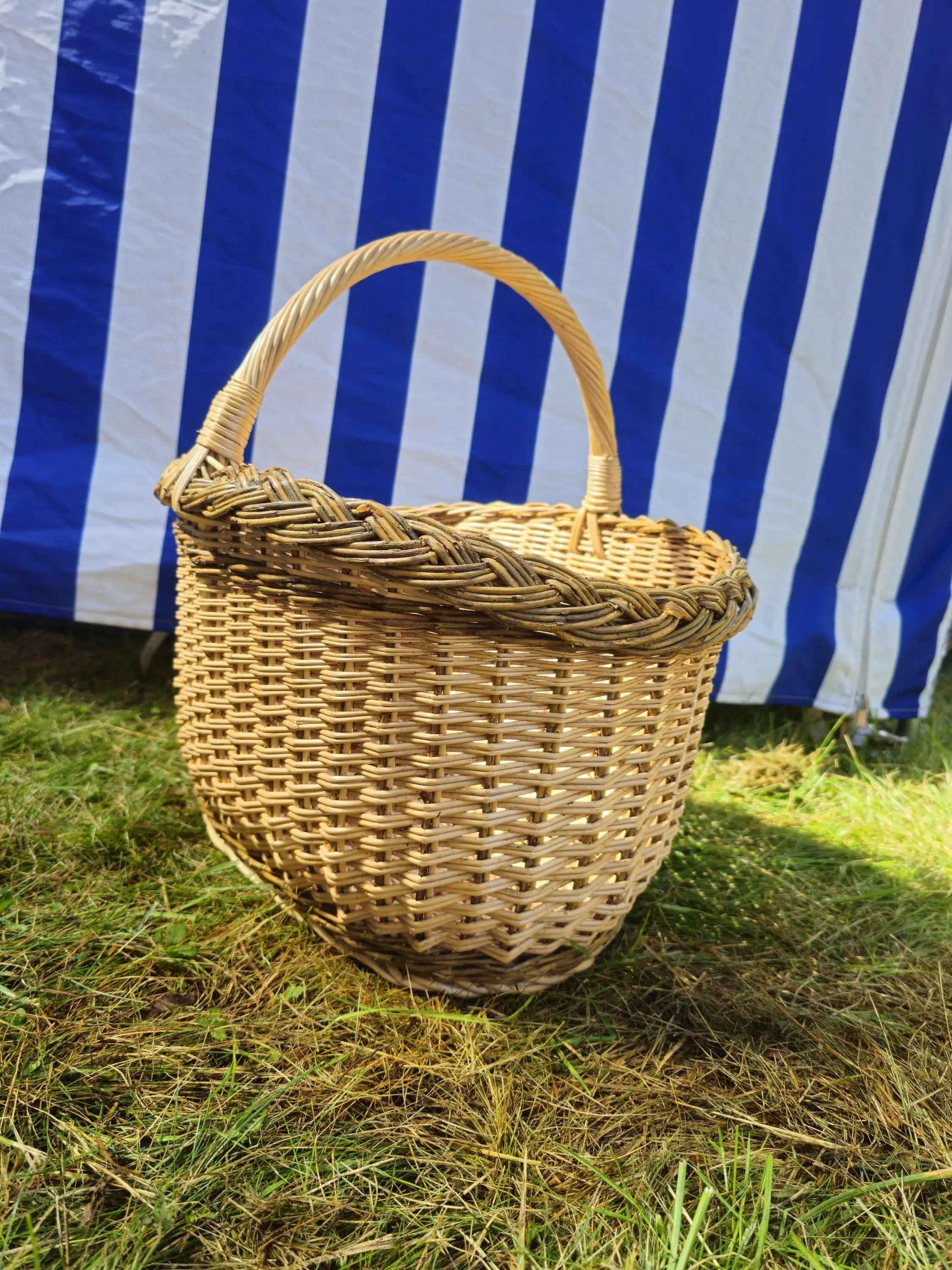 Wicker basket 013r - NaturelyWoven wicker - handmade
