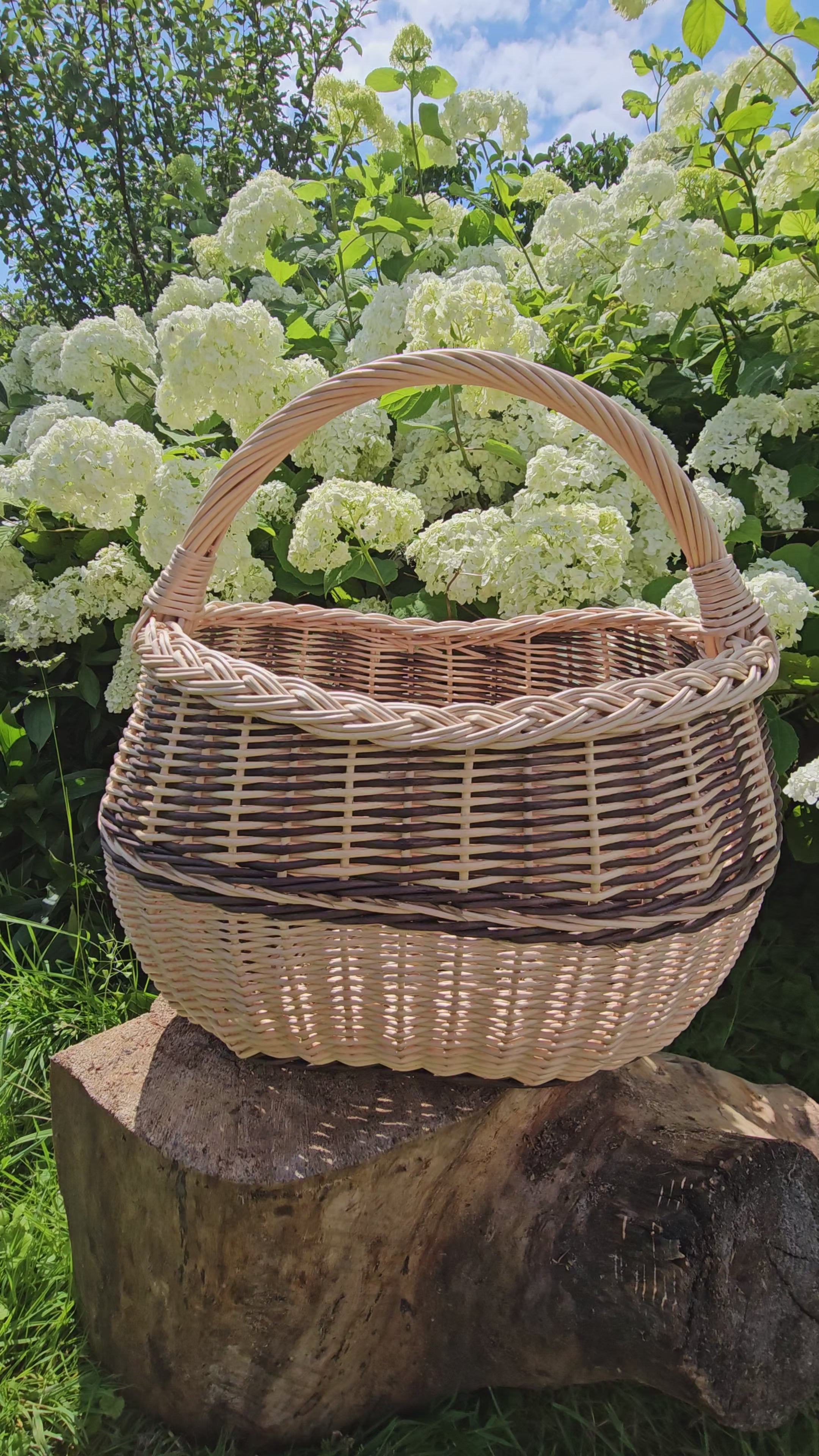 Wicker basket 039b