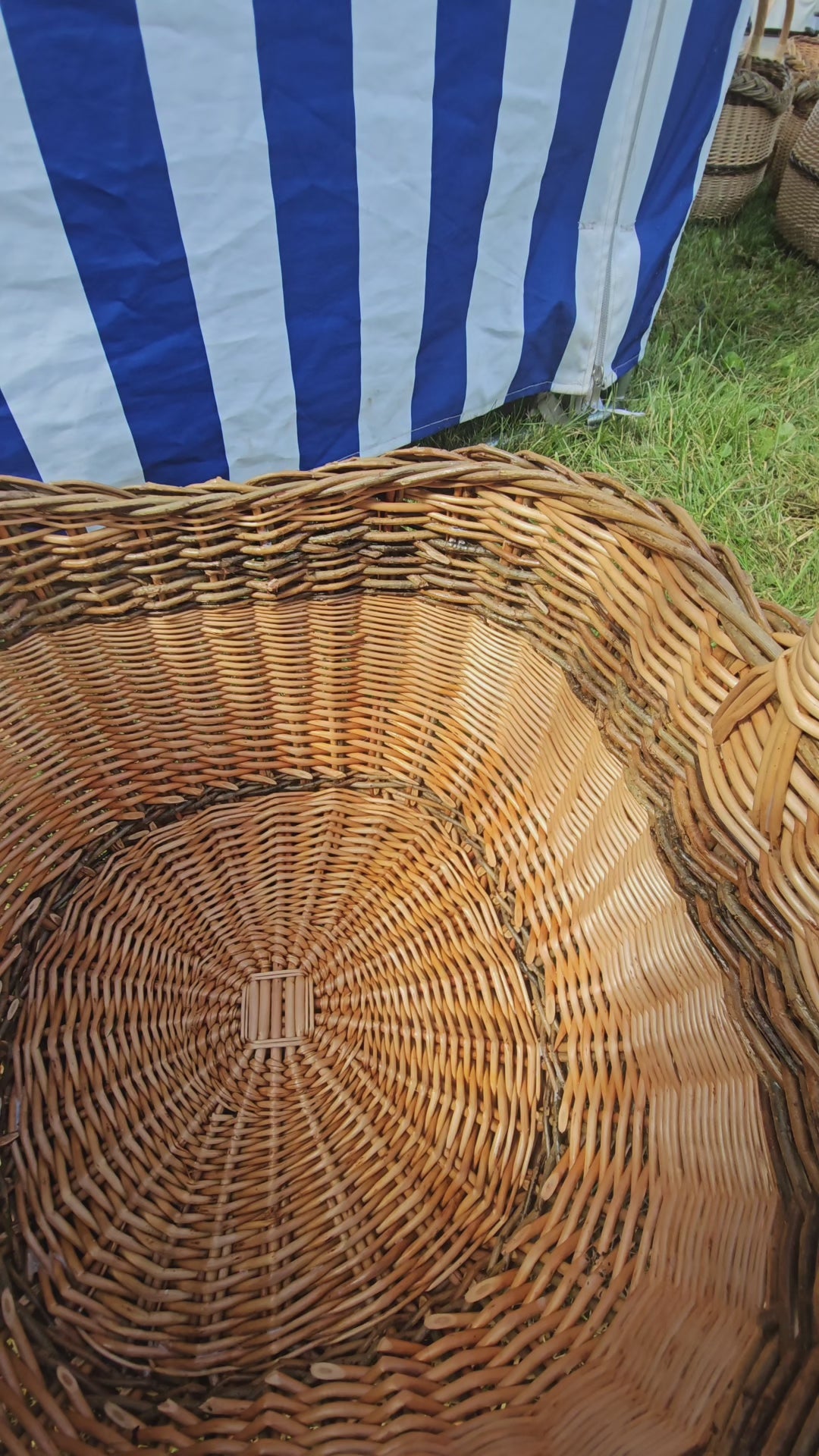 Wicker basket 018r
