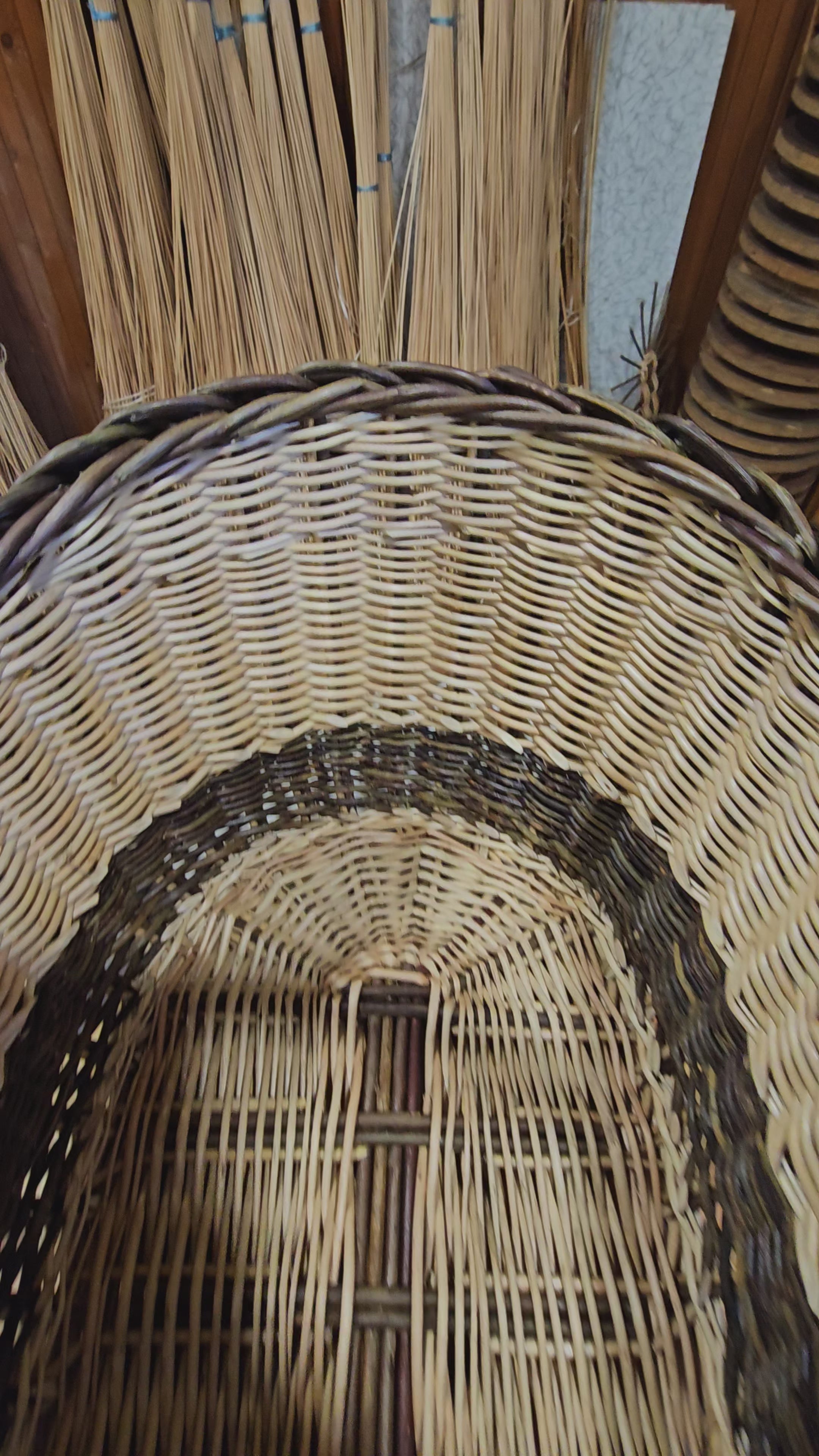 Wicker basket 041r