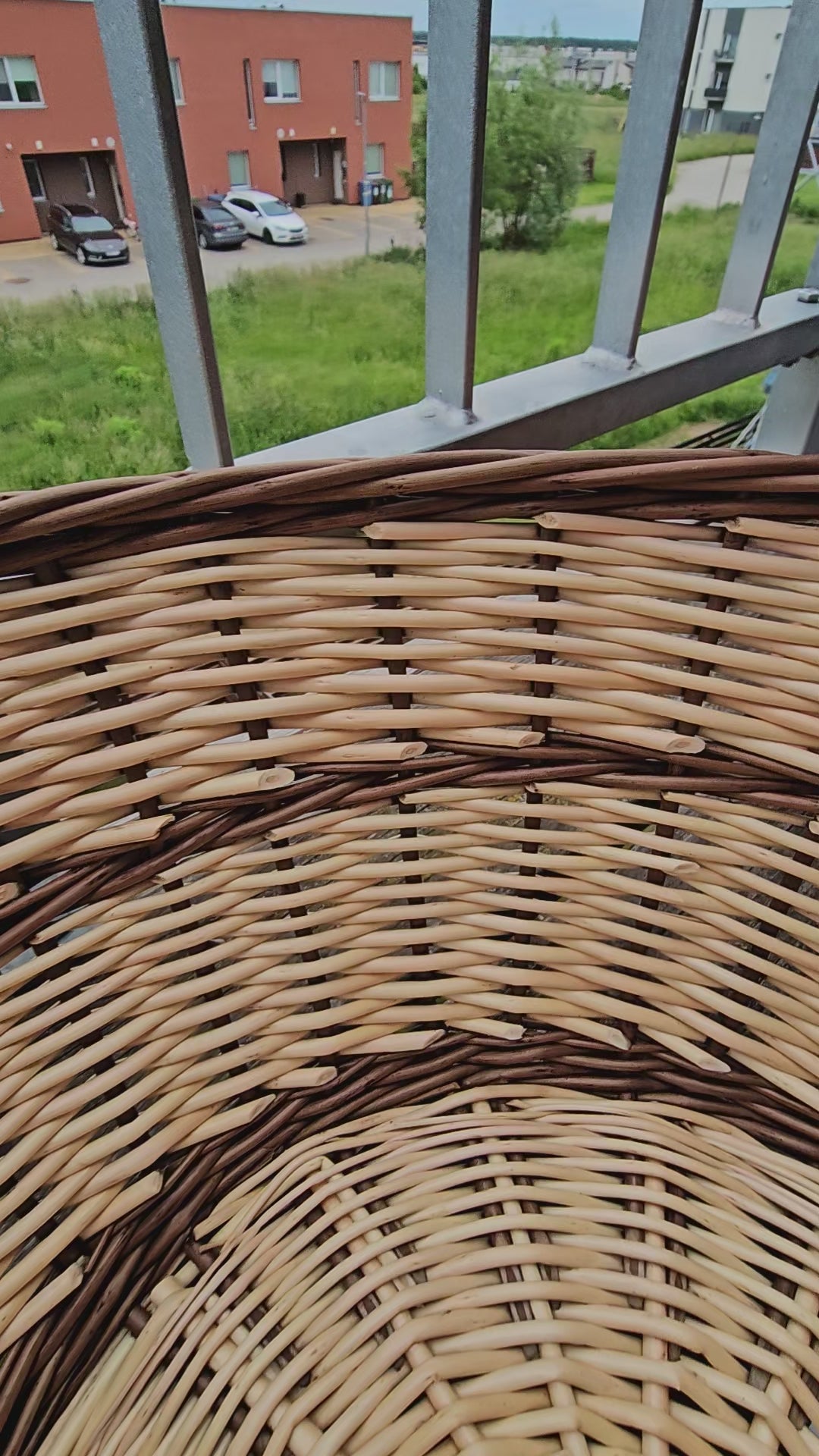 Large wicker basket 004b