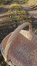Small wicker basket 051b