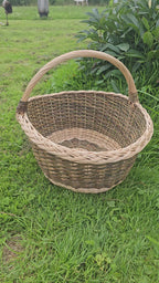 Wicker basket 045b