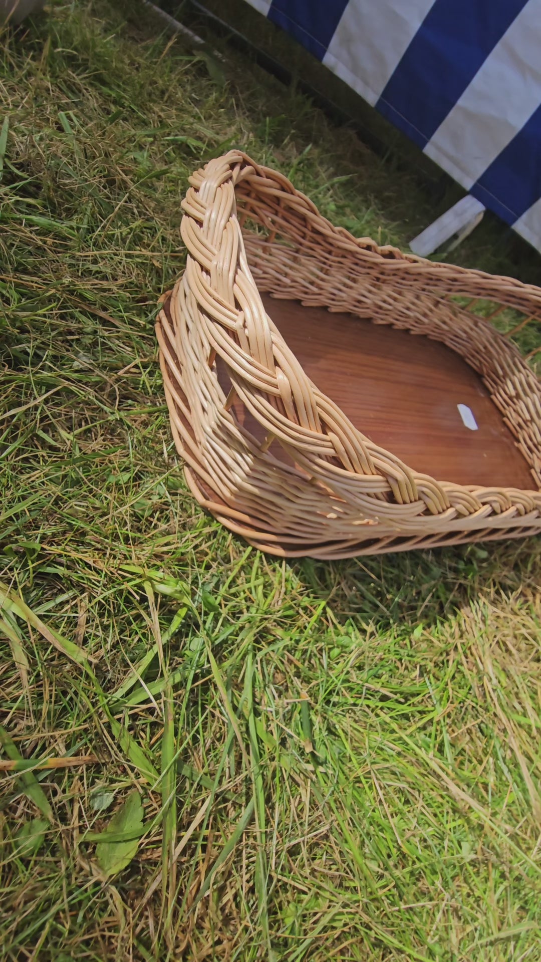 Wicker serving tray 007r