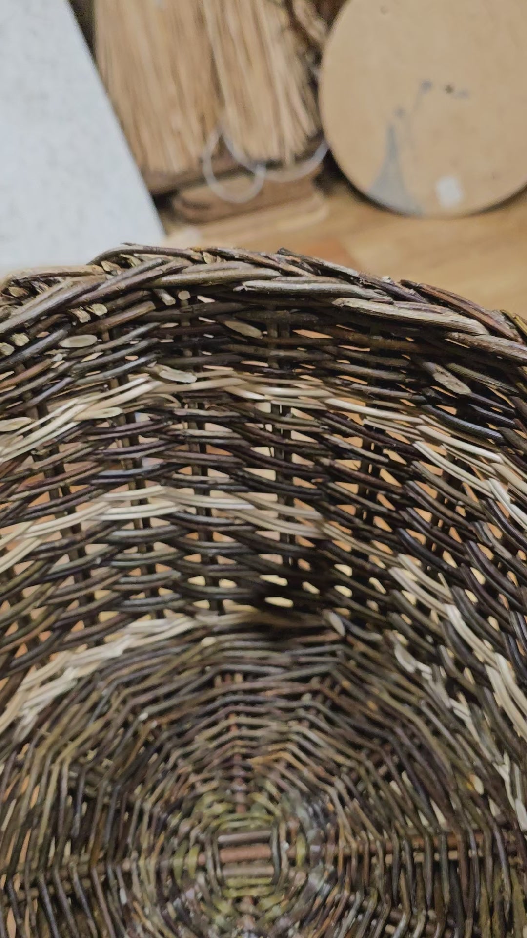 Wicker flower pot 043r
