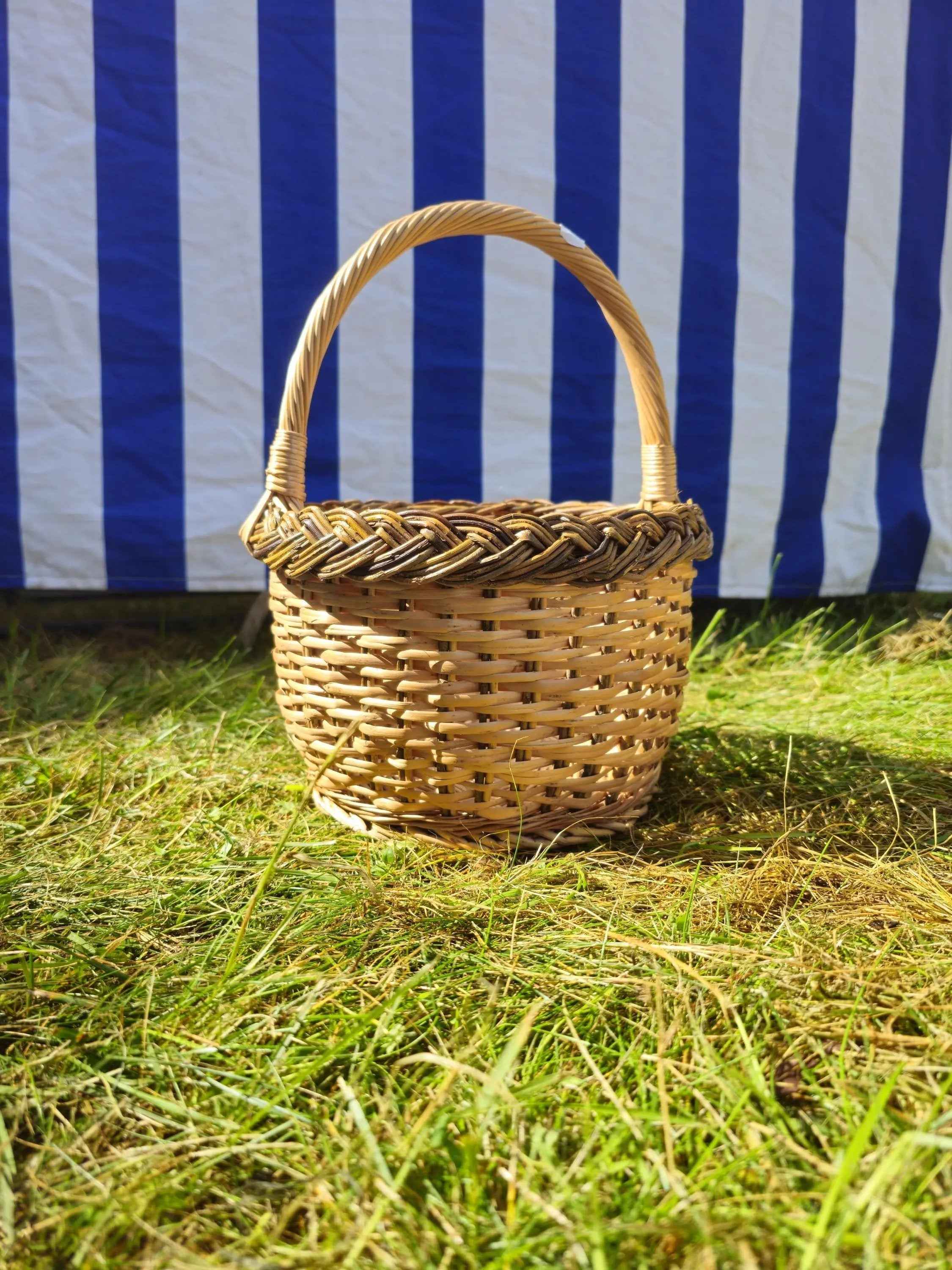 Wicker basket 008r - NaturelyWoven wicker - handmade
