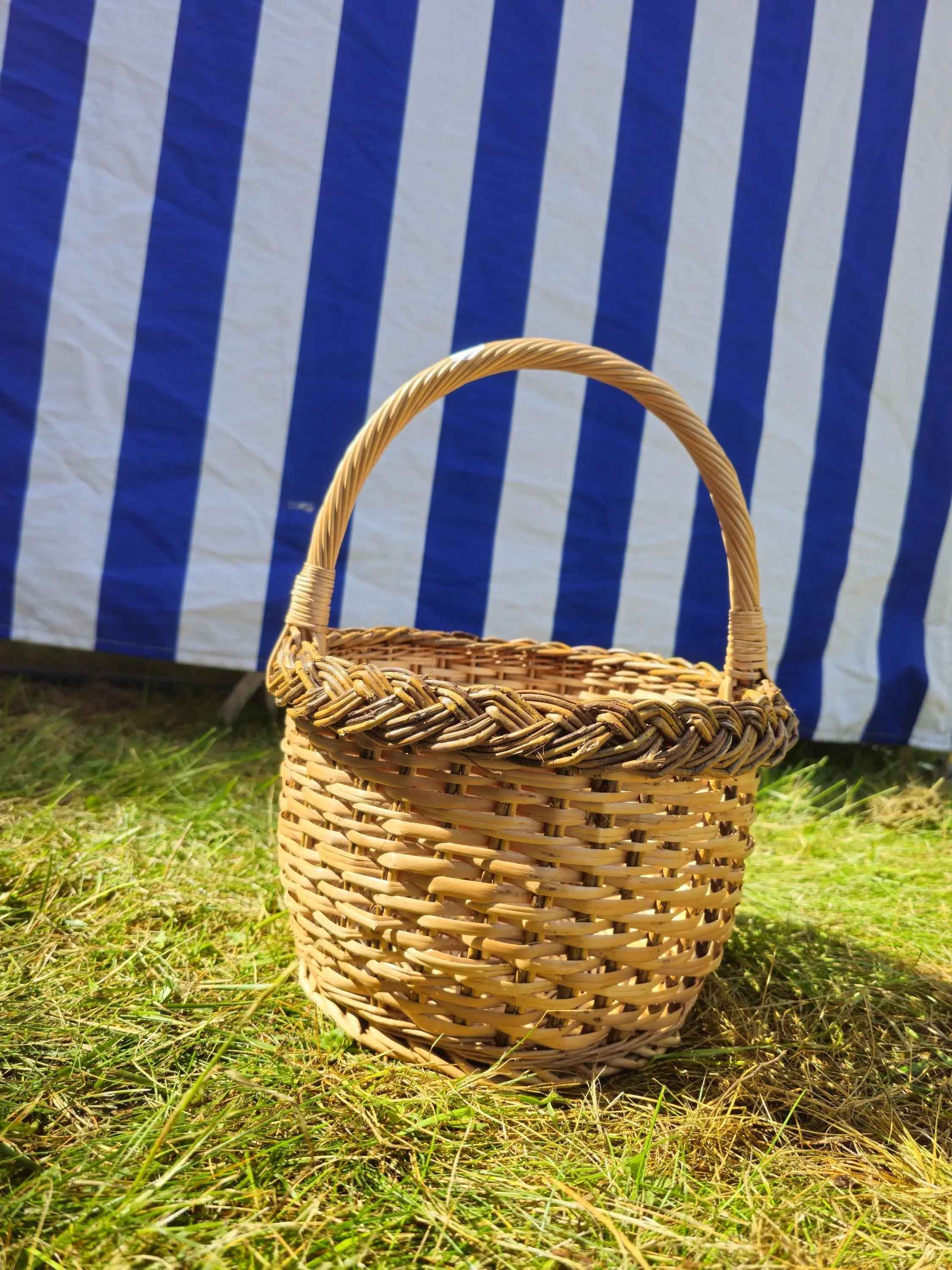 Wicker basket 008r - NaturelyWoven wicker - handmade