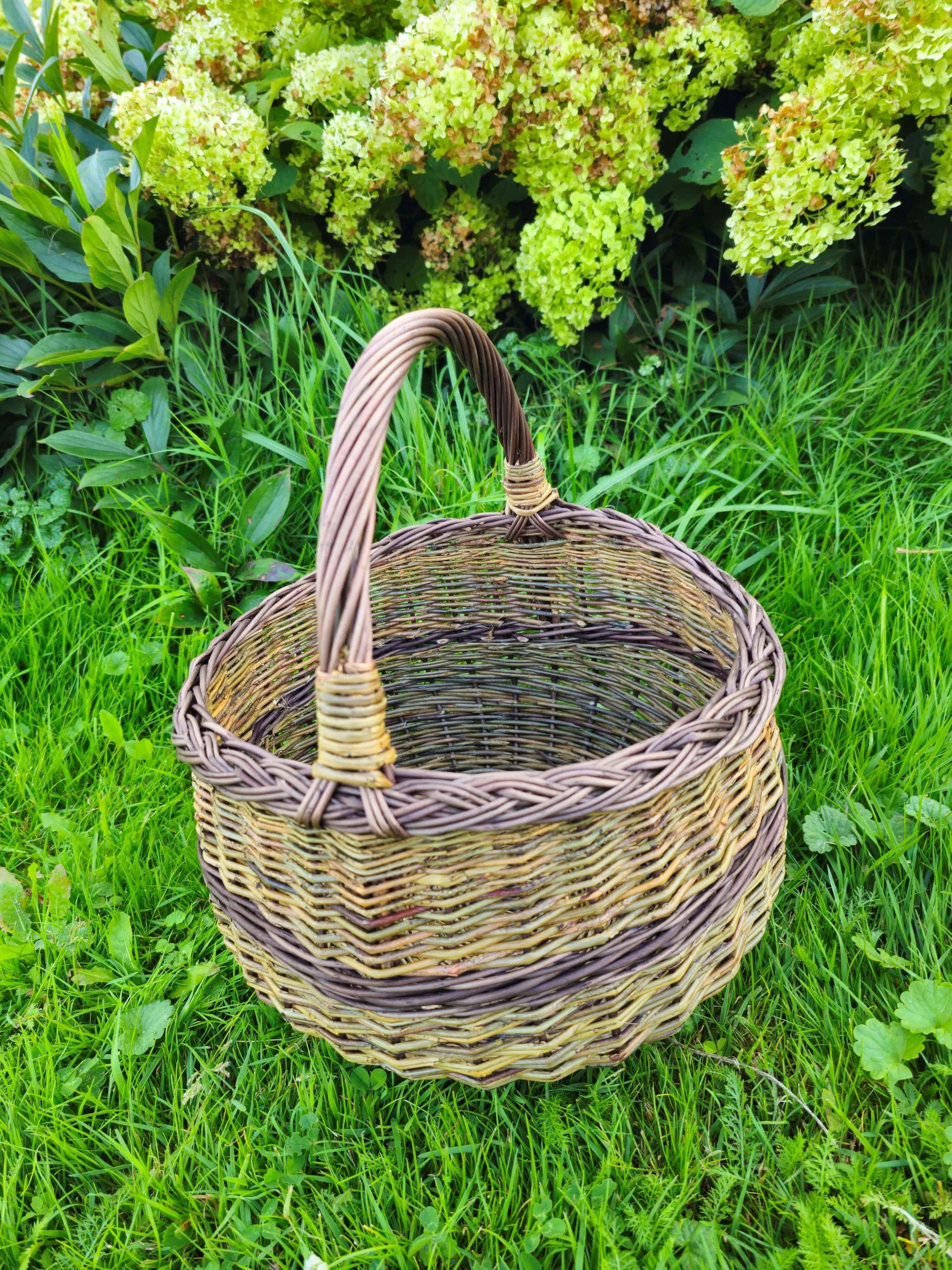 Wicker basket 006b - NaturelyWoven wicker - handmade